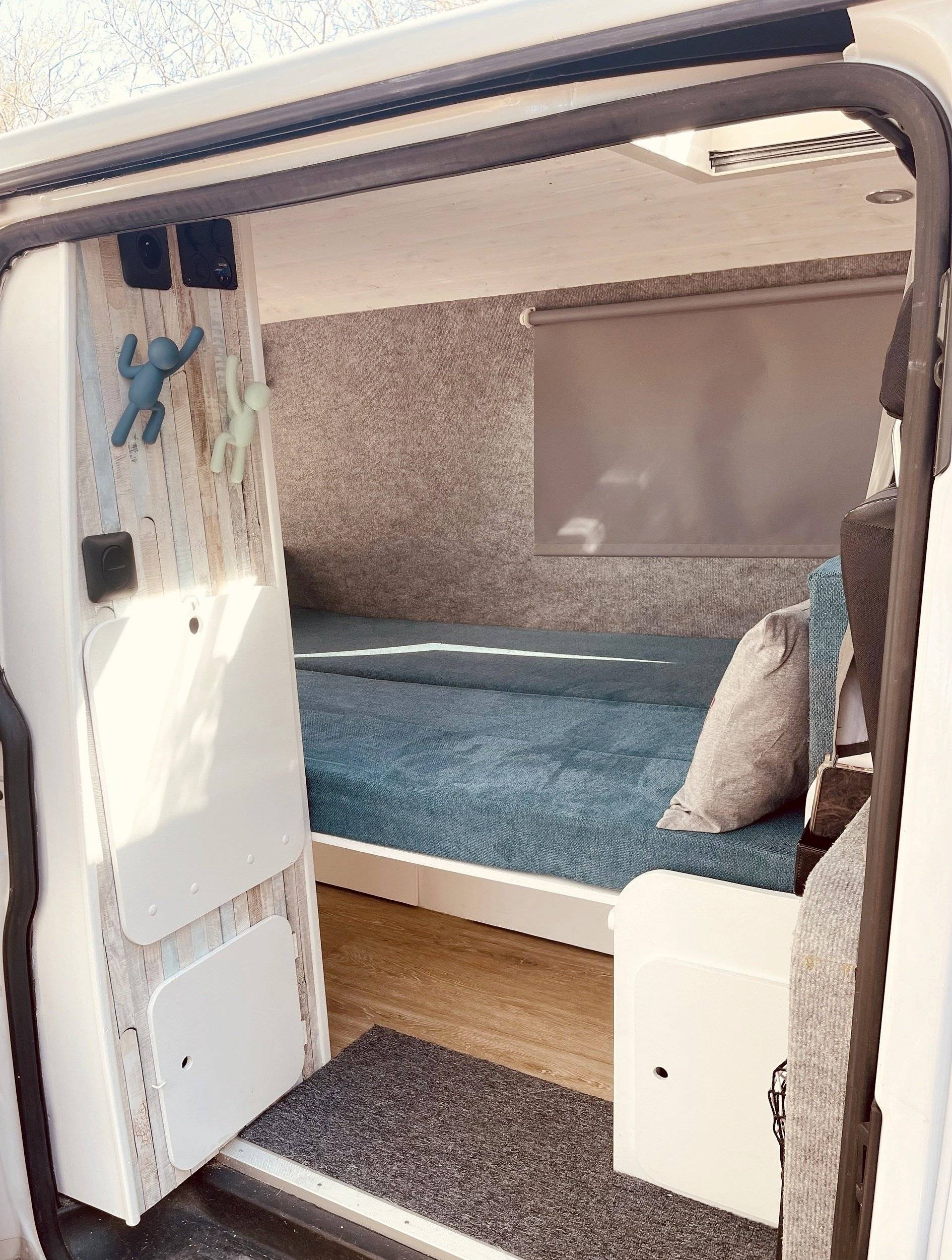 Volkswagen T5 2,0 l 102 ch