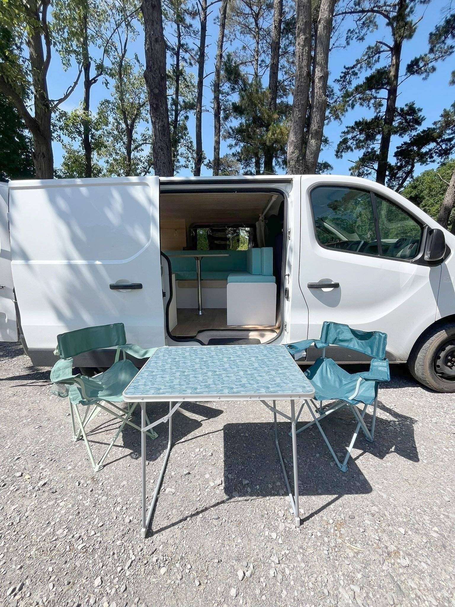 - Renault trafic 3