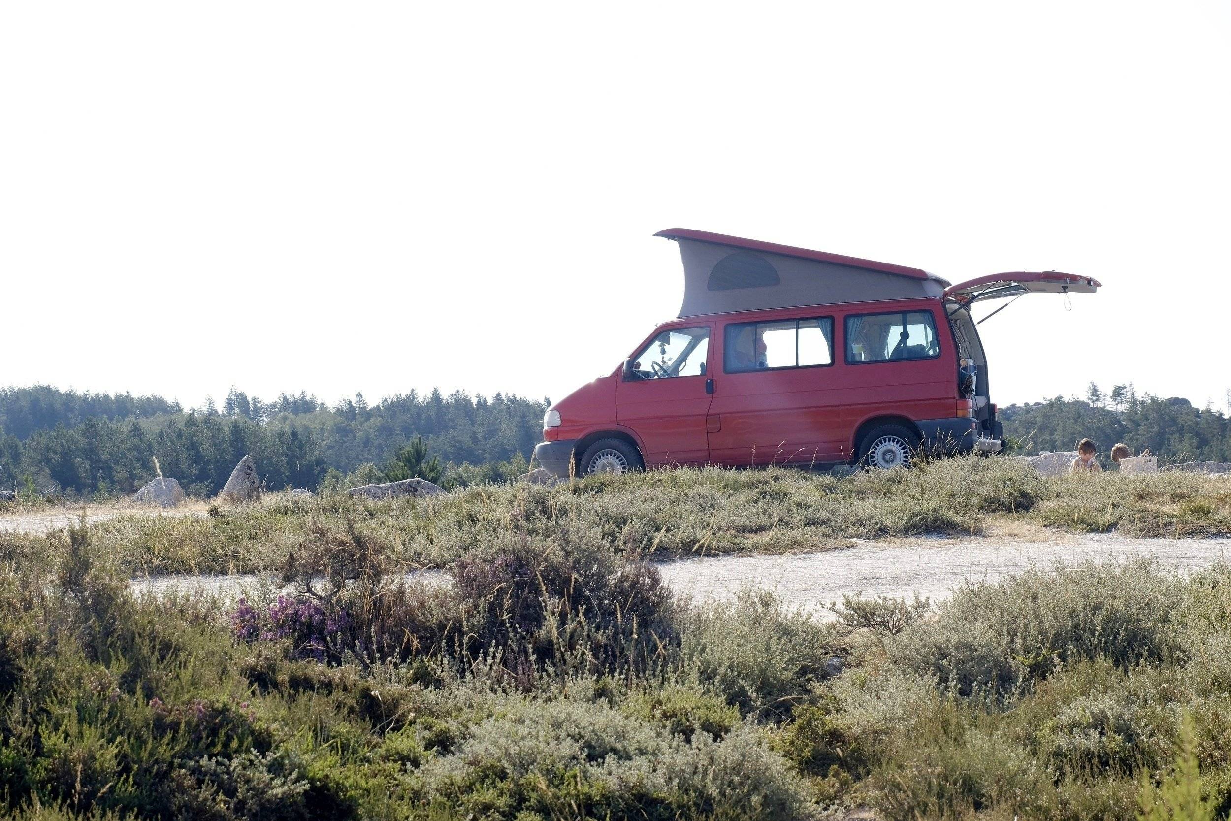 Vista del vehículo ángulo delantero Volkswagen T4 Multivan Westfalia - Yescapa