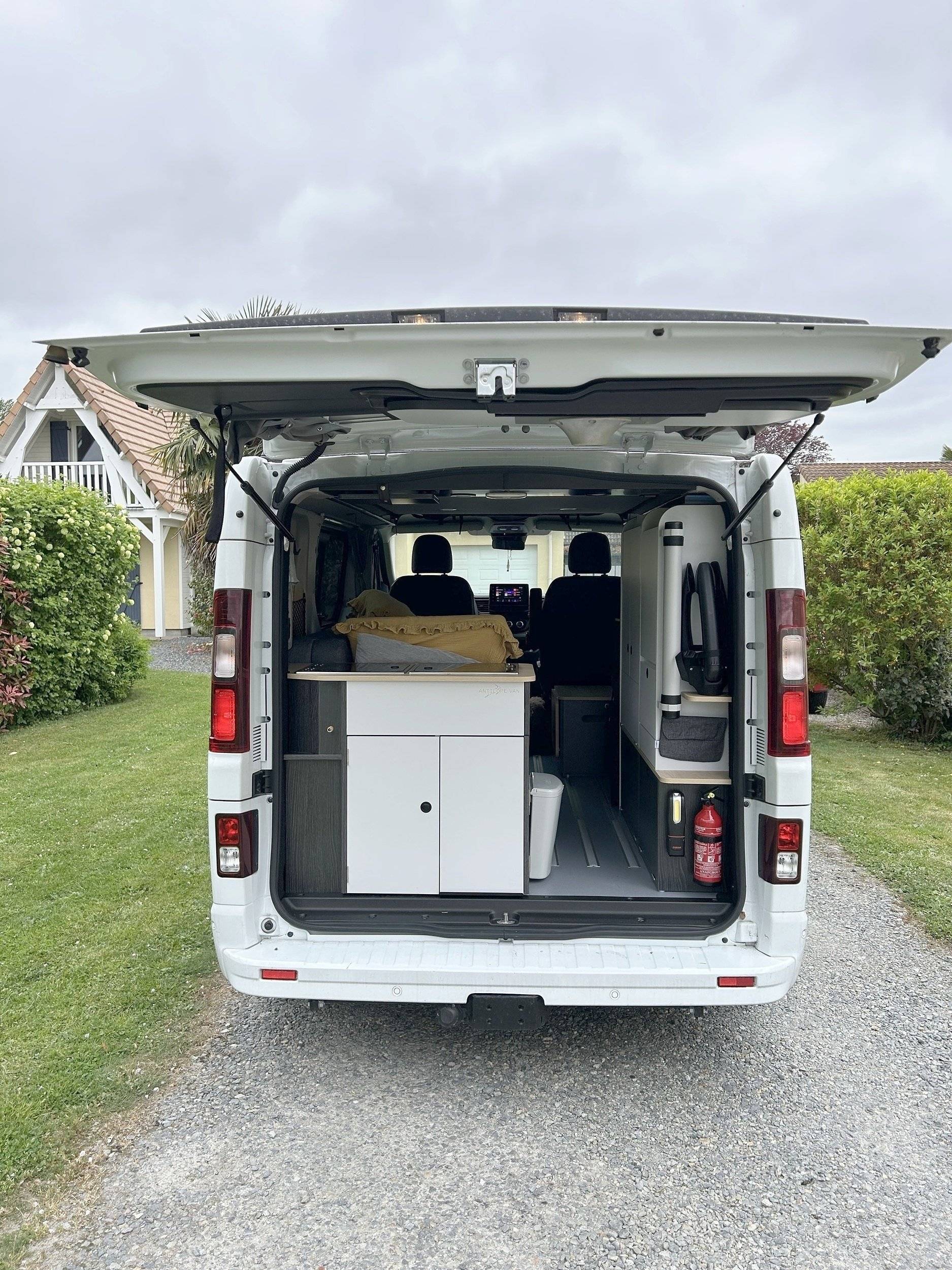 Renault Trafic III L1-H1 1.6L 125cv