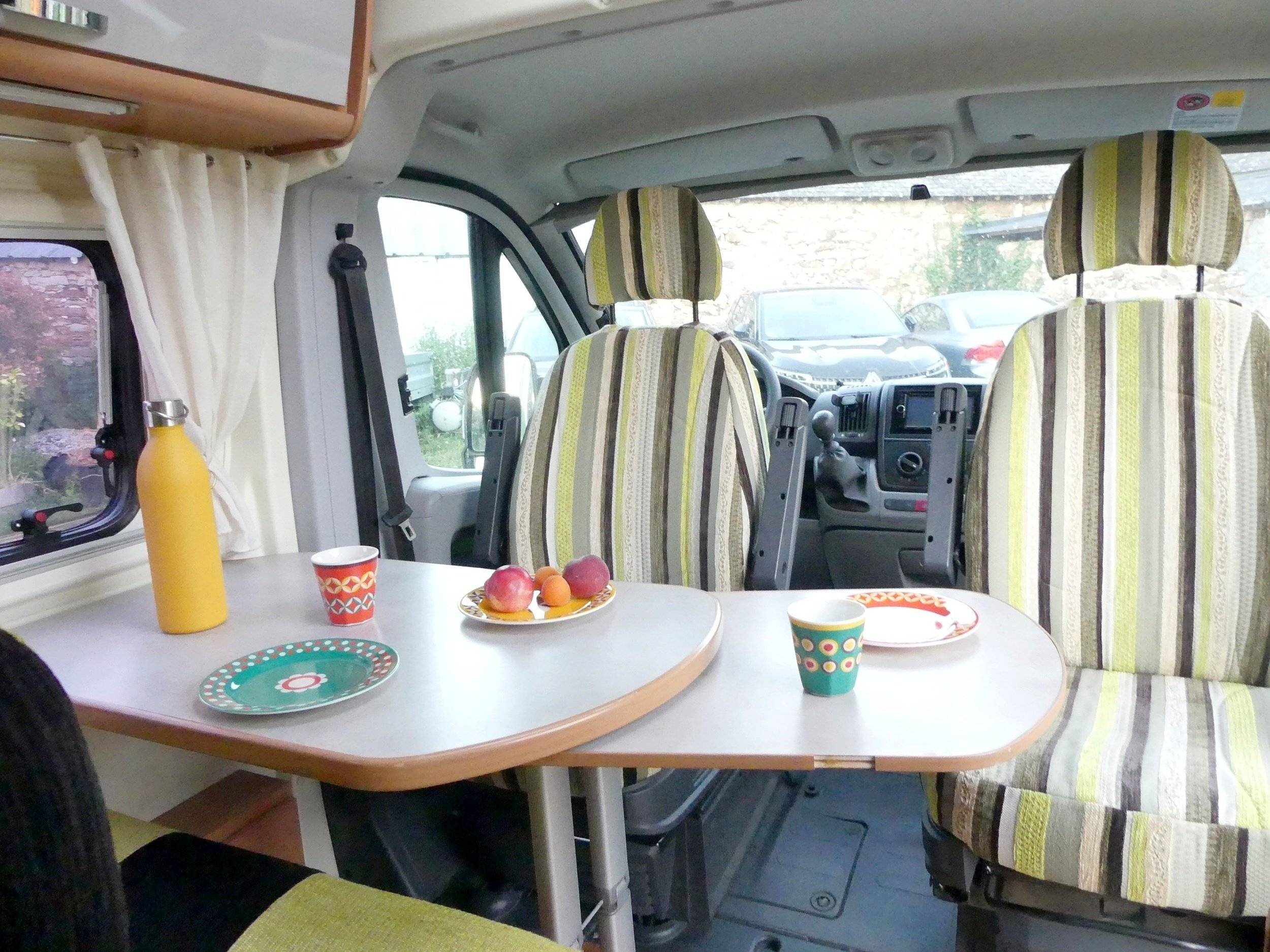 Comedor Fiat Ducato 2,3 l 120 ch - Yescapa