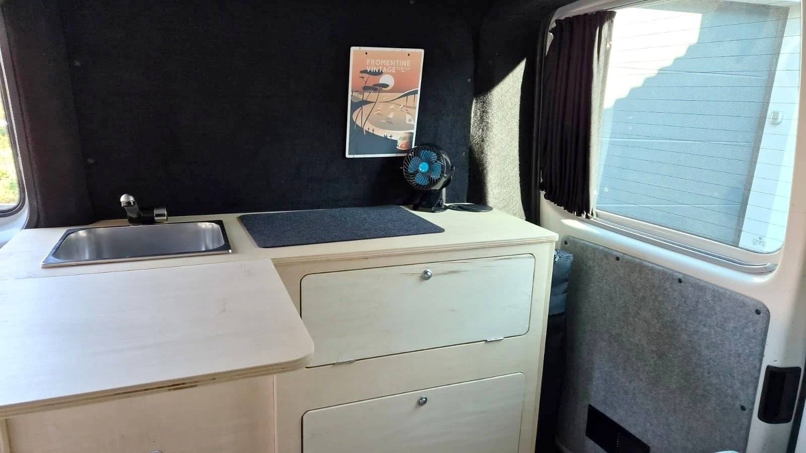 Volkswagen T6 2 l TDI 150 ch