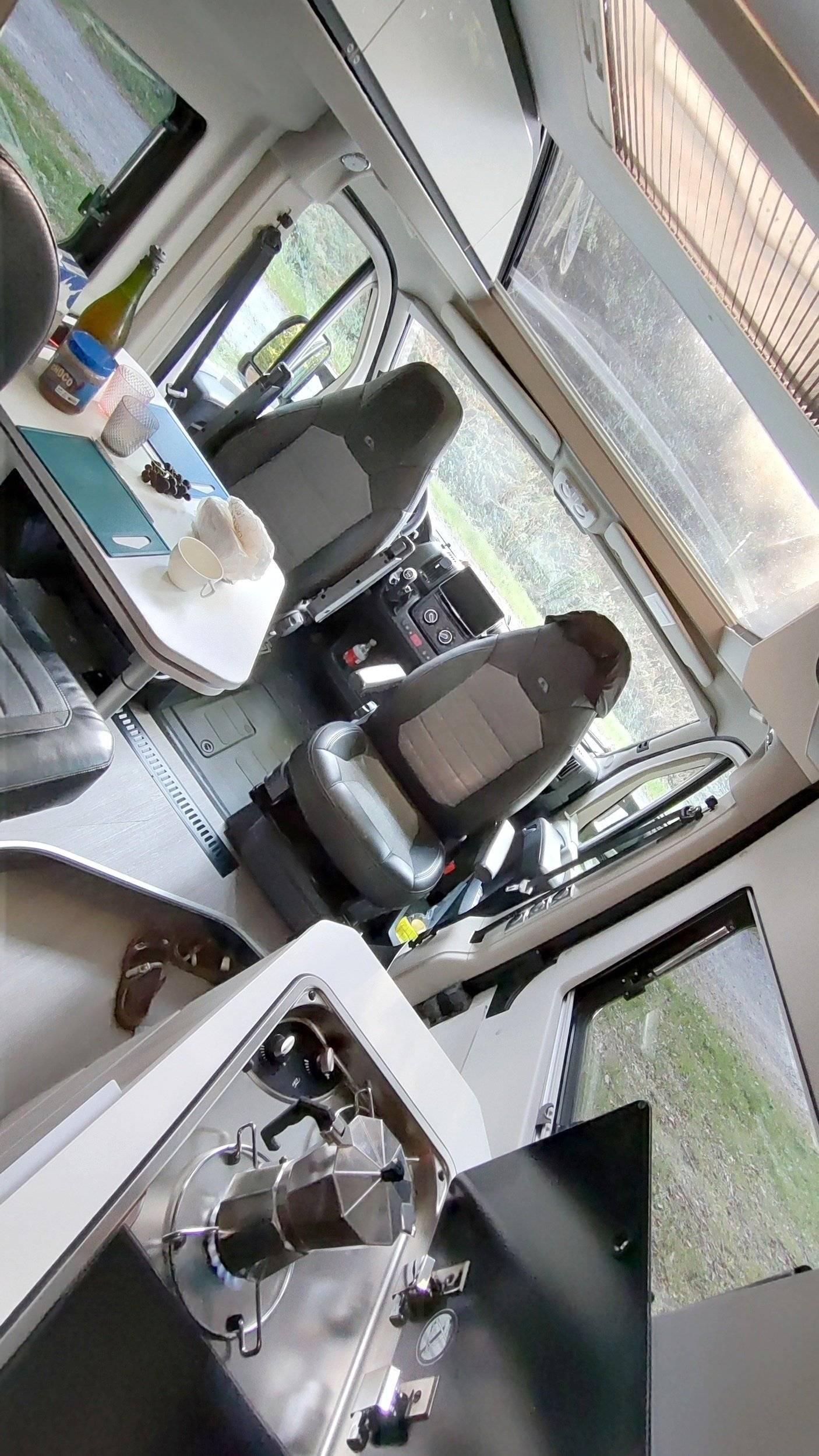 Adria Adria Twin PLUS 600 SPB Family