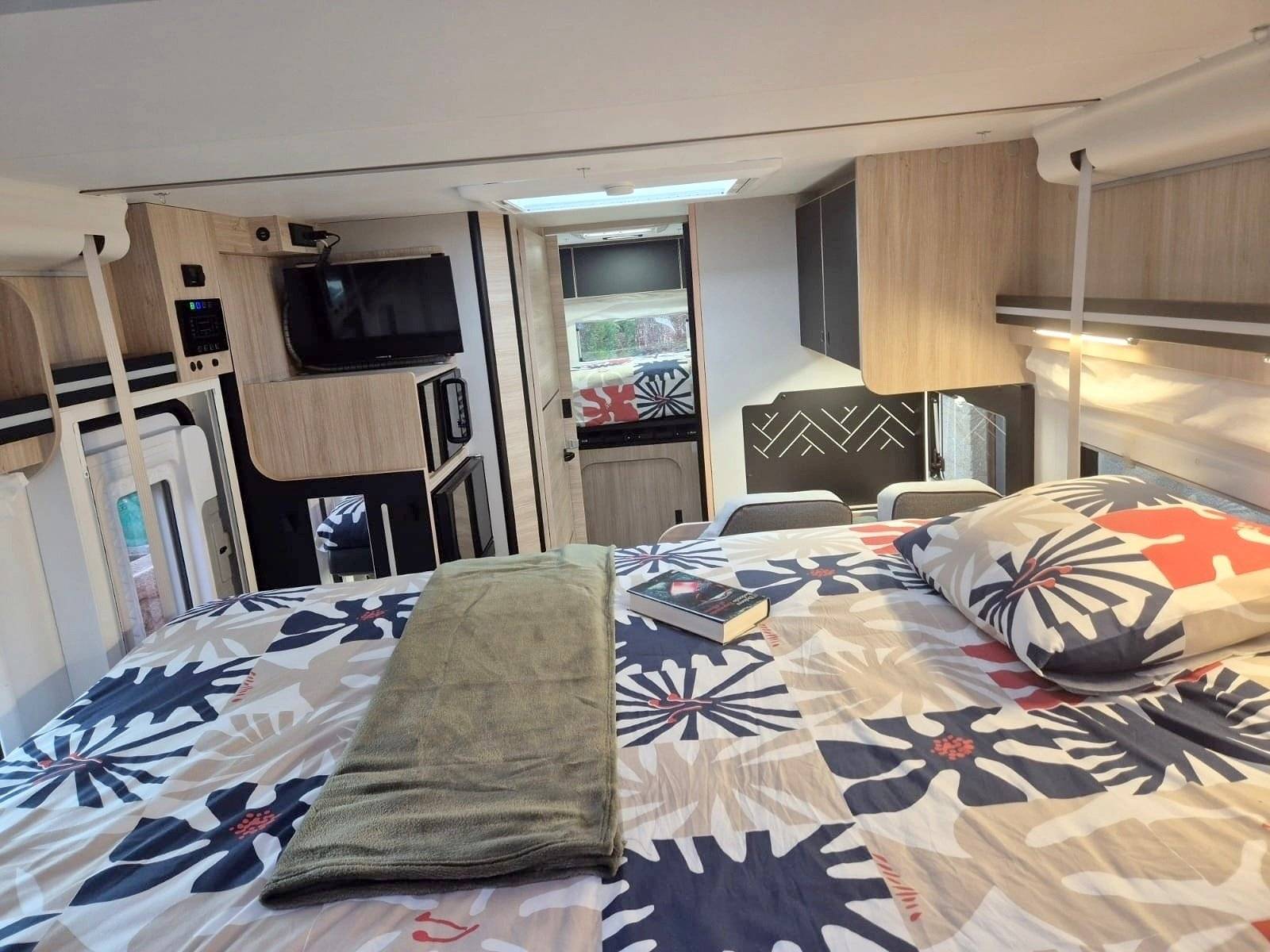 Challenger 384 etape edition