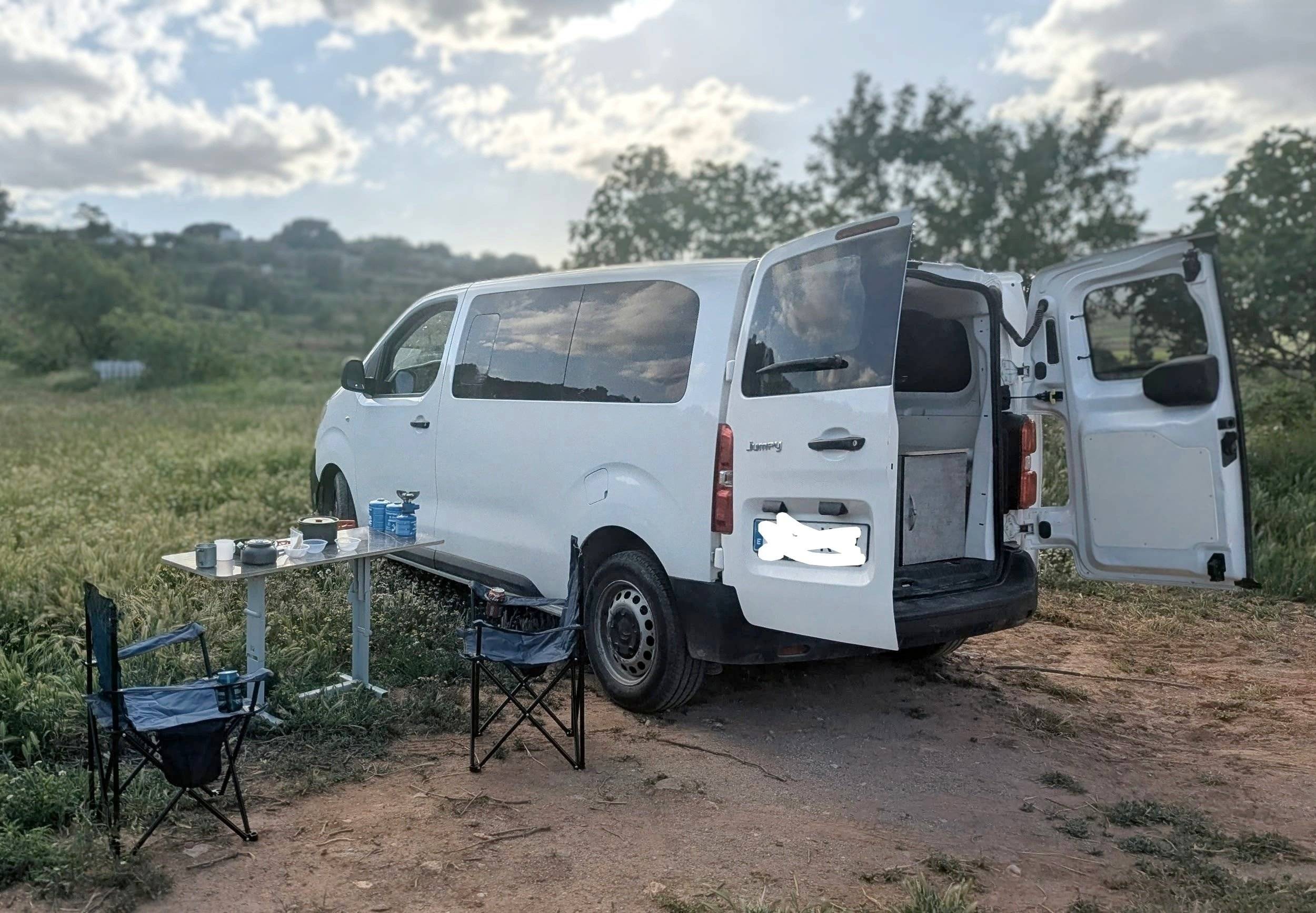 Essecke Citroën Jumpy 1.6 l BlueHDI 115cv Combi M - Yescapa