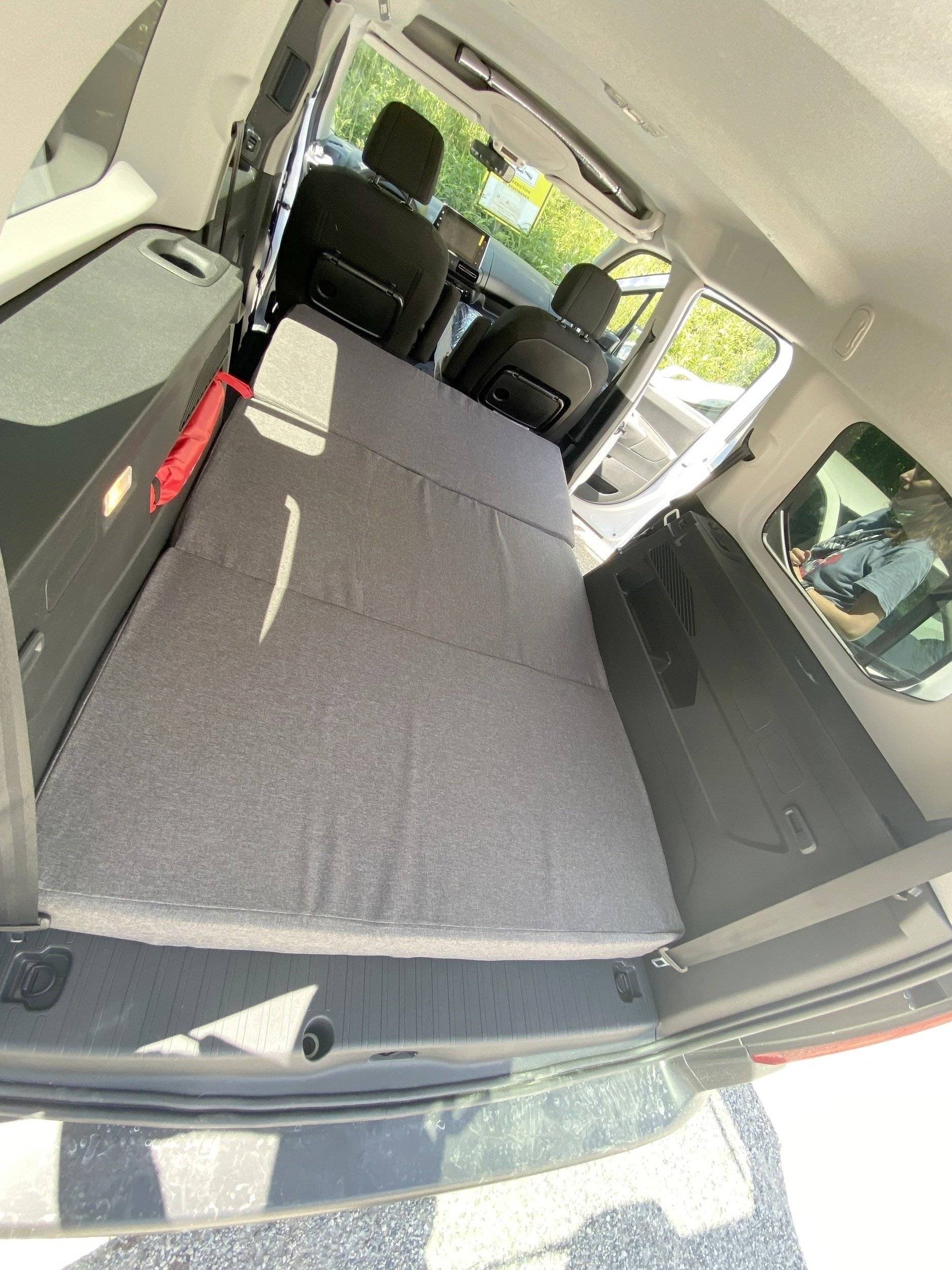 Boxio e-Berlingo XL