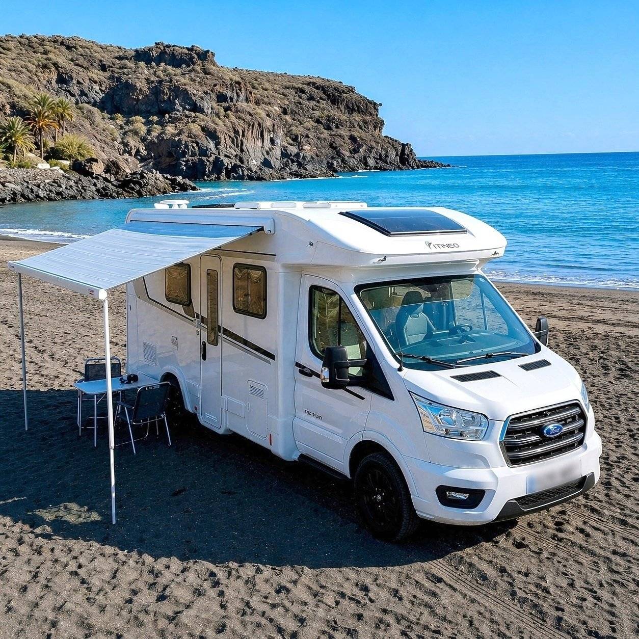 Vista del vehicle angle davanter Ford 170cv automatique - Yescapa