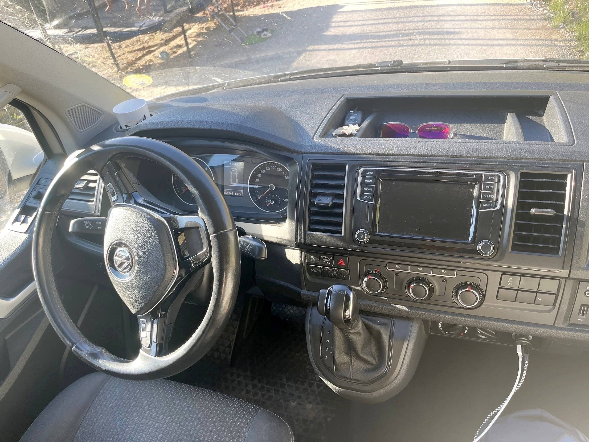 Cabina di guida Volkswagen california beach - Yescapa