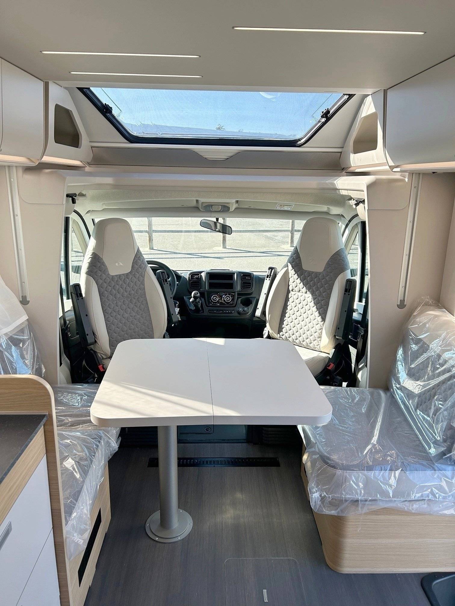 Adria MATRIX AXESS 650SC