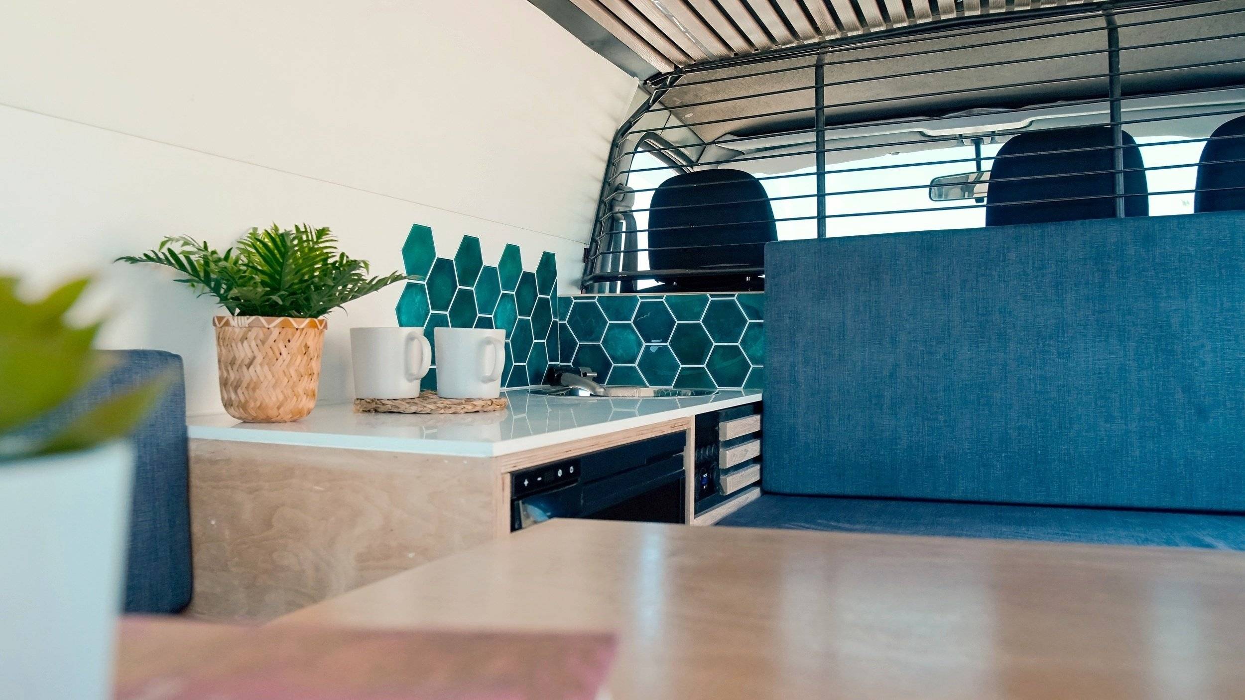 Campervan TOYOTA HIACE