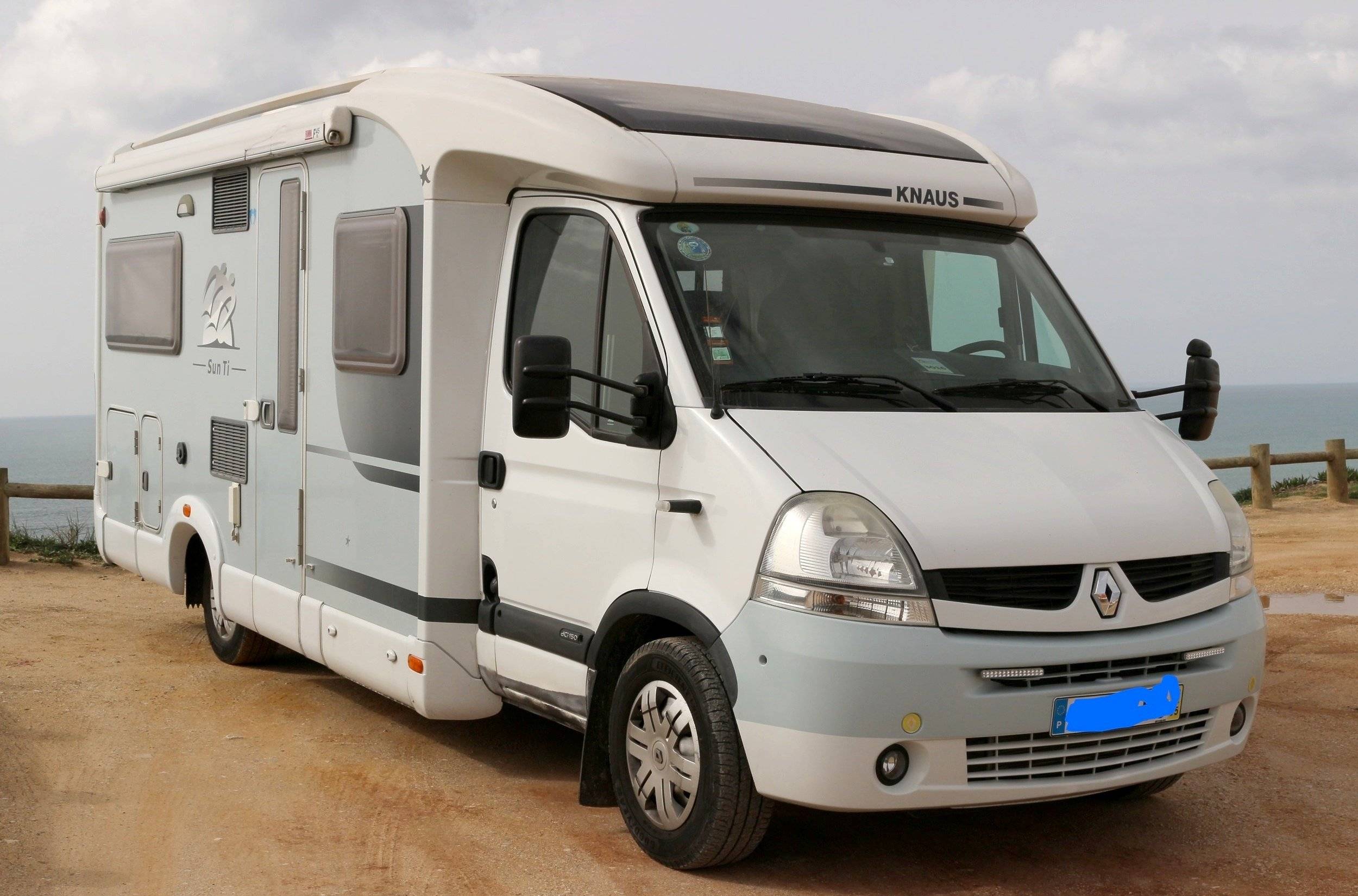 Renault Master II 2,5 DCI  146 CV 
