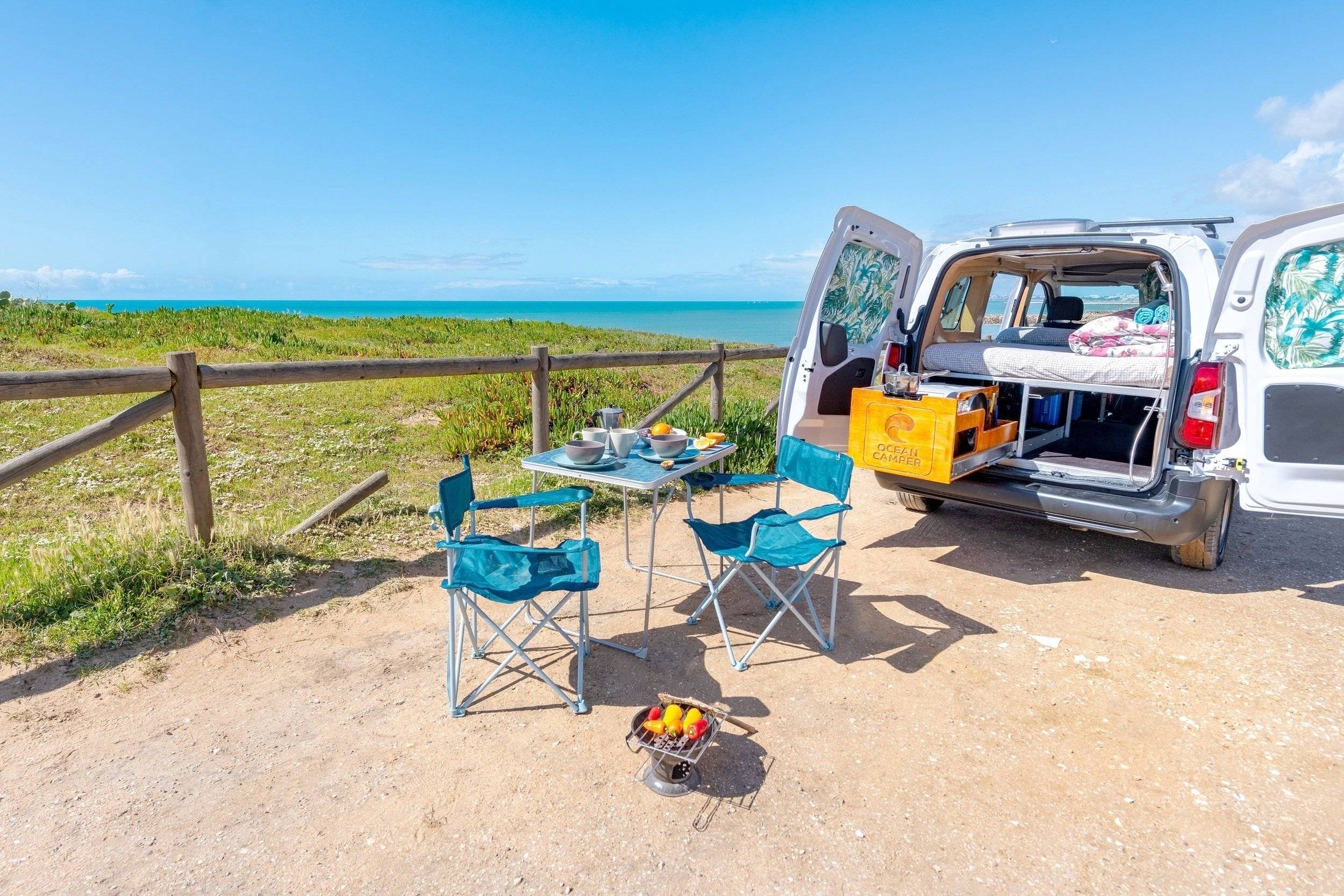 Comedor Citroën Berlingo - Yescapa