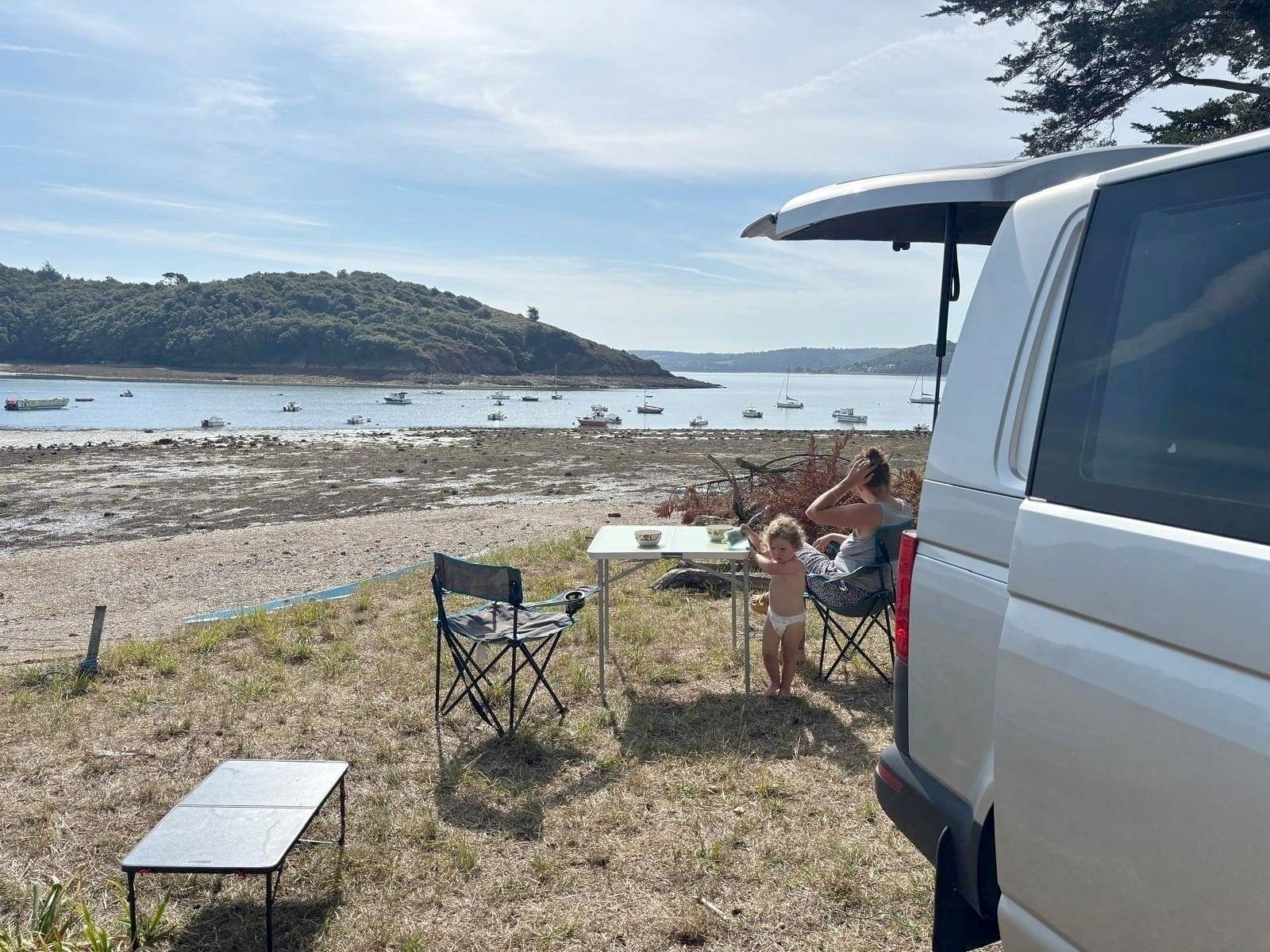 Dinette Volkswagen Volkswagen T6 - Yescapa