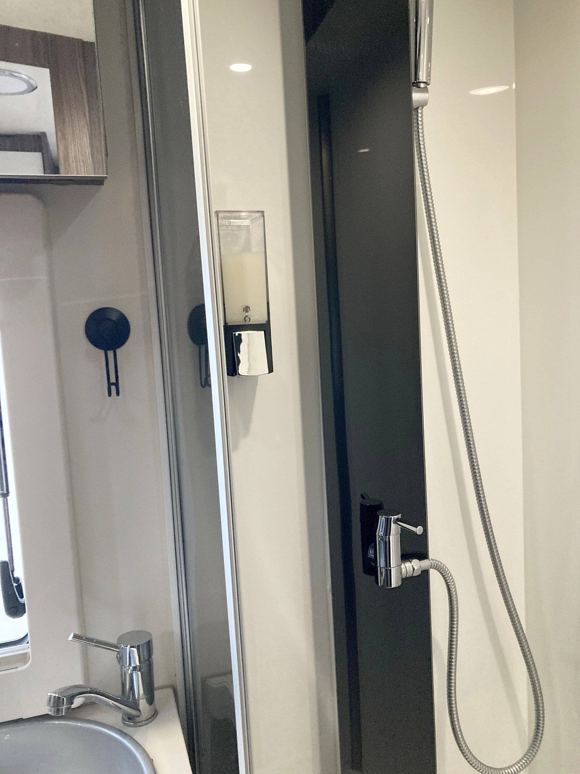 Benimar Tessoro 440 up