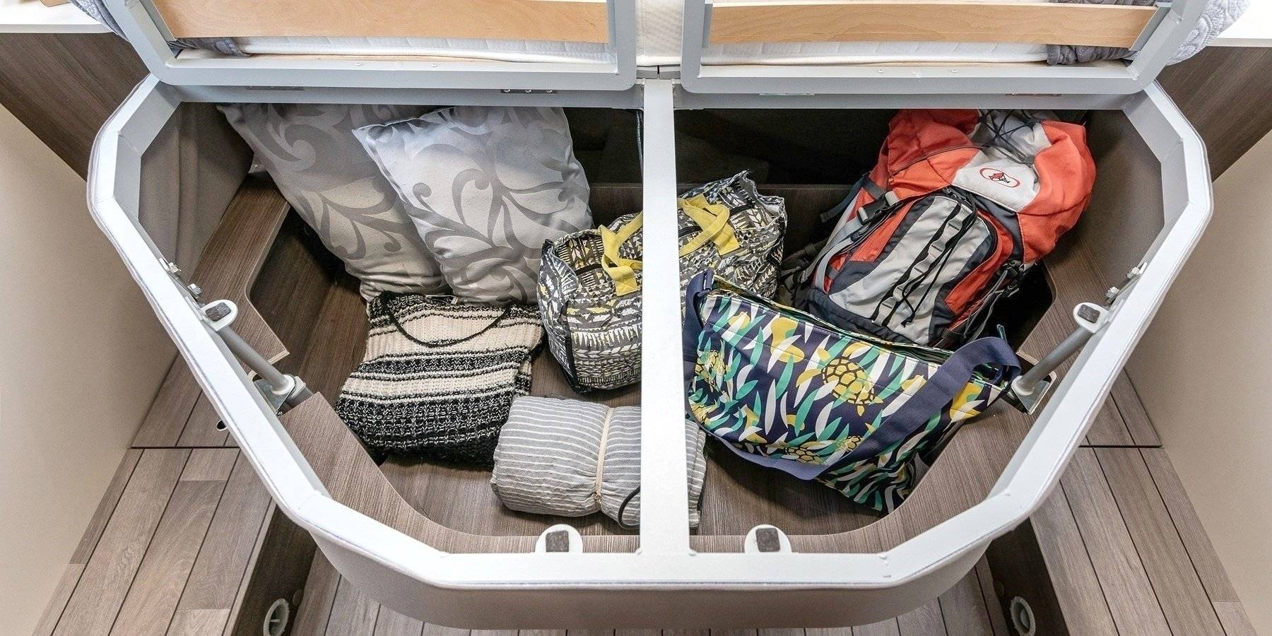 Mclouis Yearling 89G