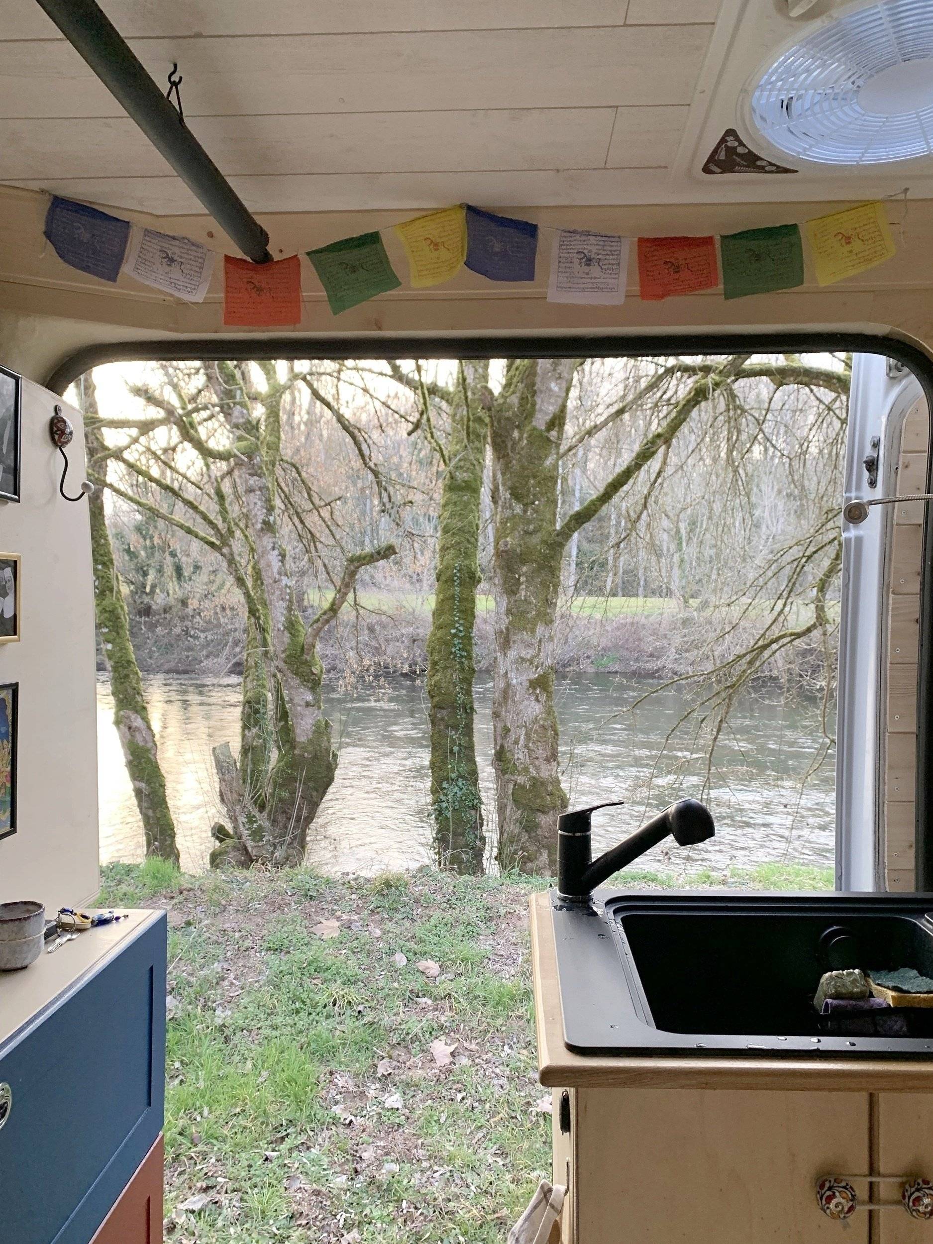 en camionette suzette Peugeot boxer