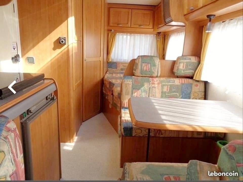 Eethoek Fiat fiat ducato 2800 JTD - Yescapa