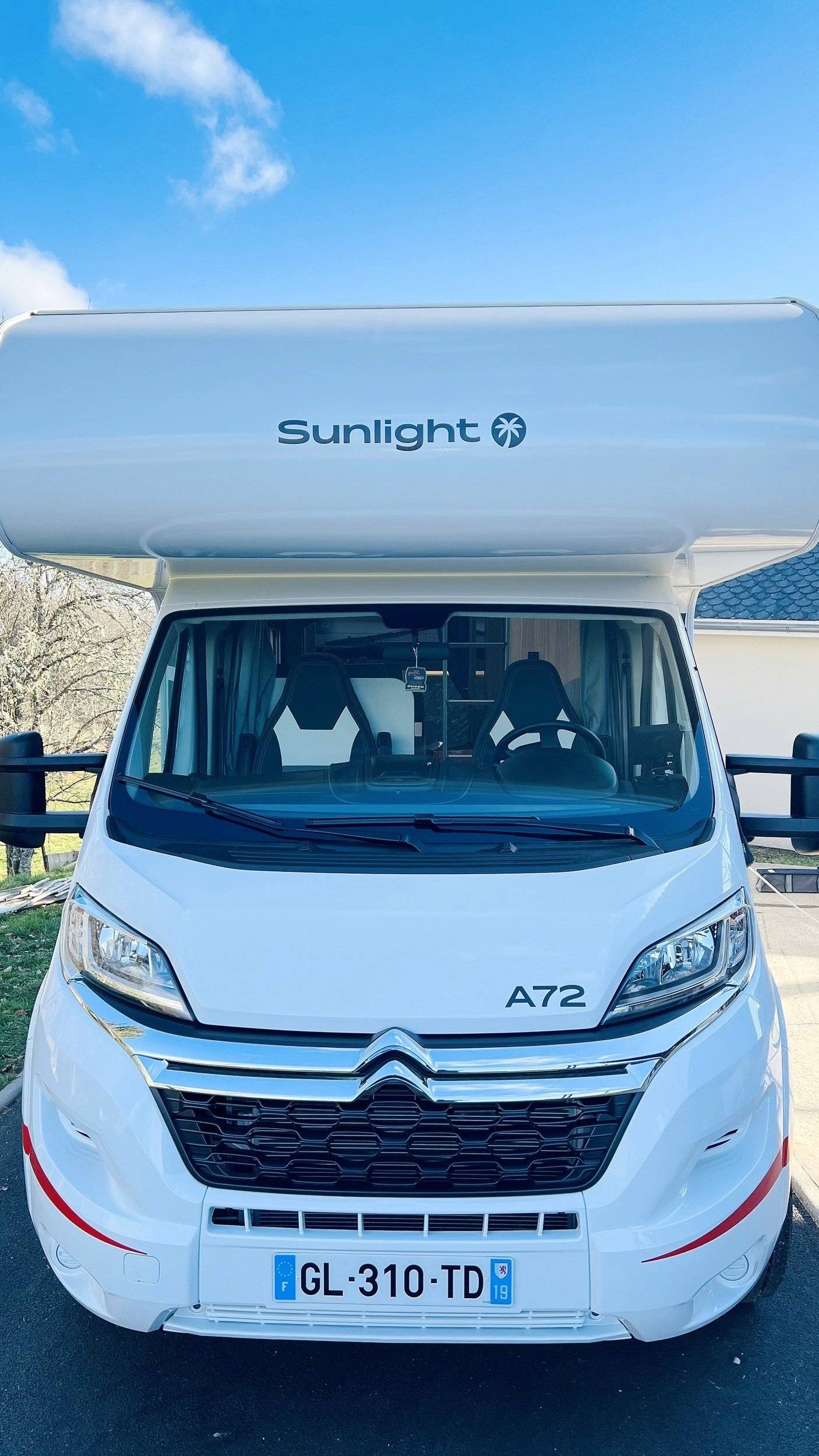 Sunlight Sunlight A72