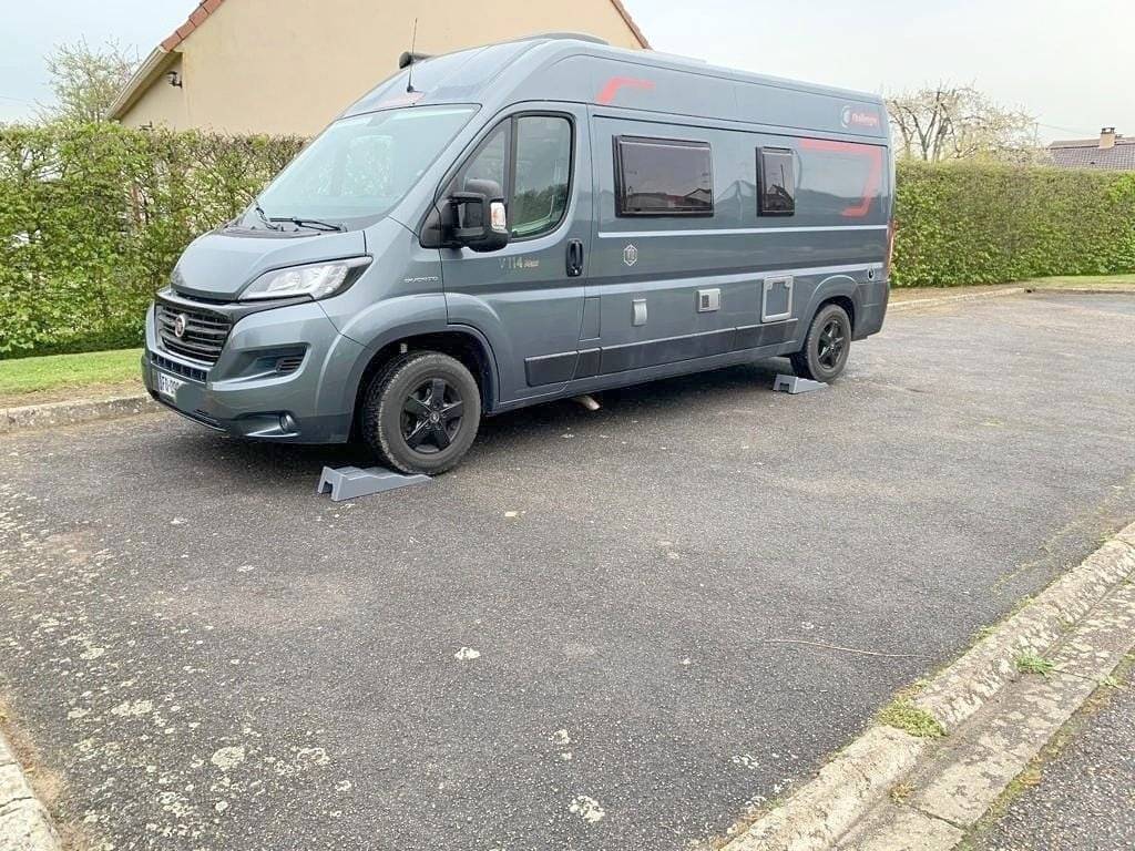 Challenger Challenger  v114max anniversary