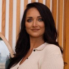 Abbie Chantelle