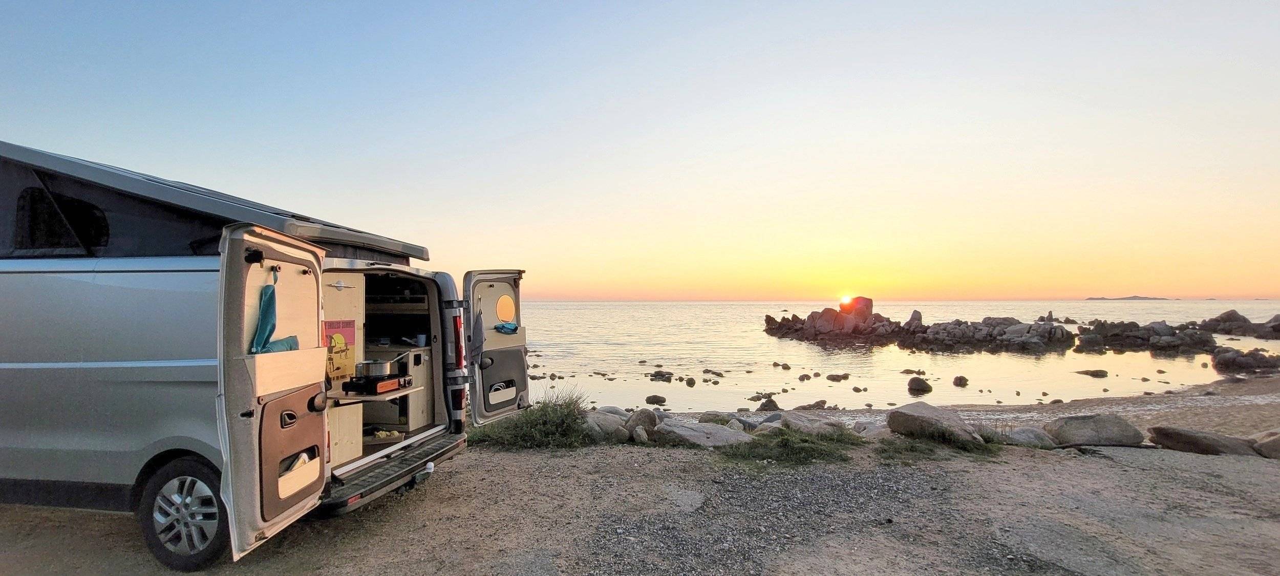 Van Globe RENAULT TRAFIC III Grand Confort