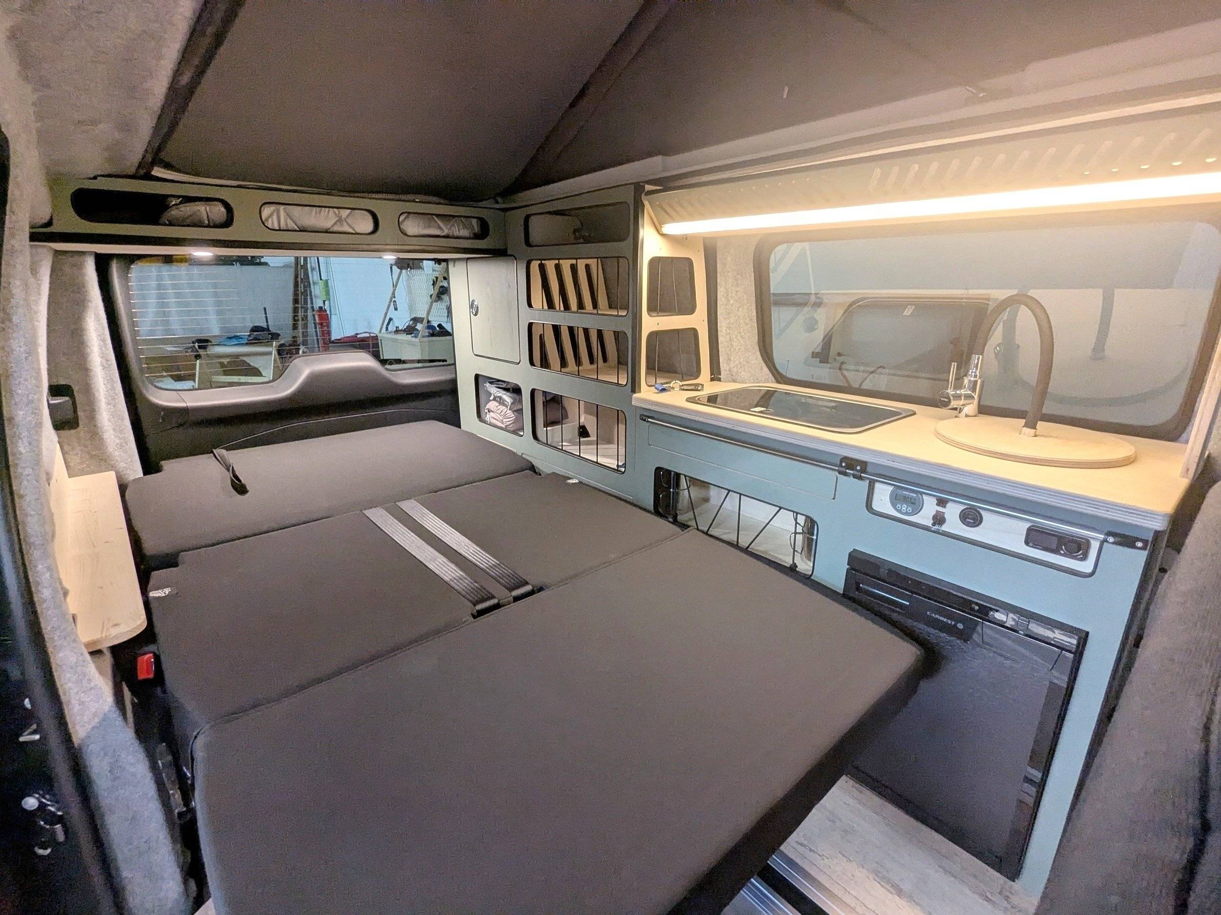 Berth Citroën Citroën jumpy - Yescapa