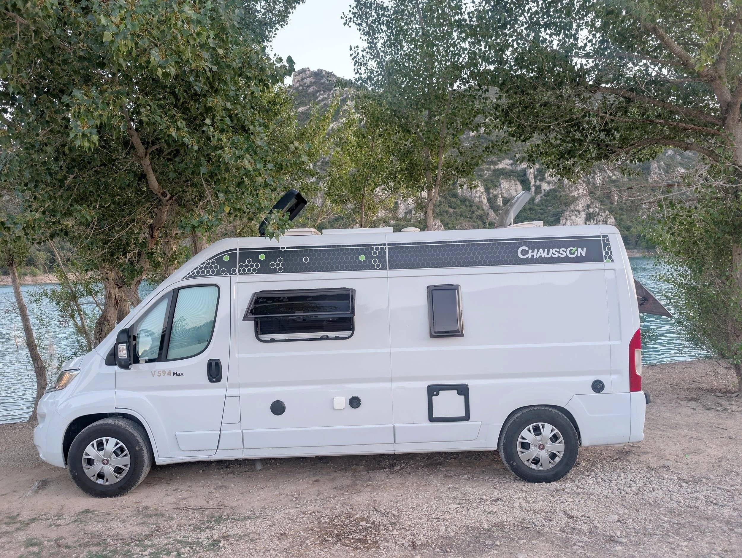 Chausson Chausson V594 First Line