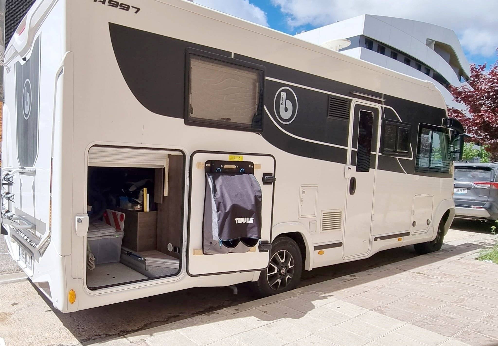 Benimar Amphytrion 997