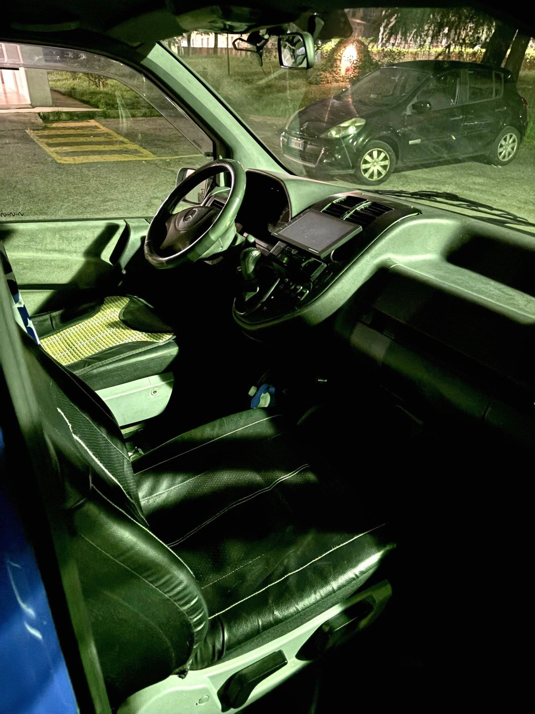 Custo Van Wildcampers