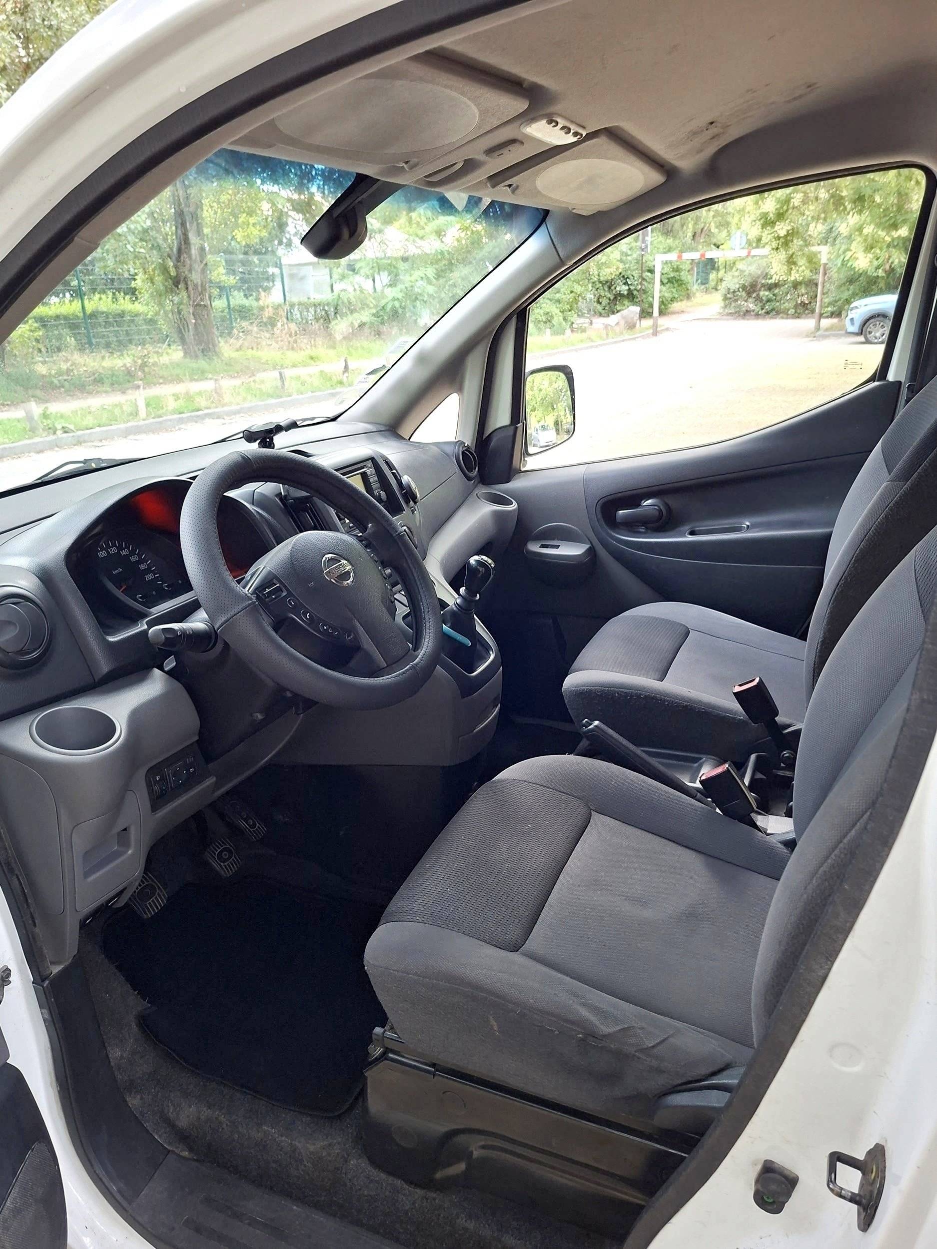 Nissan NV200