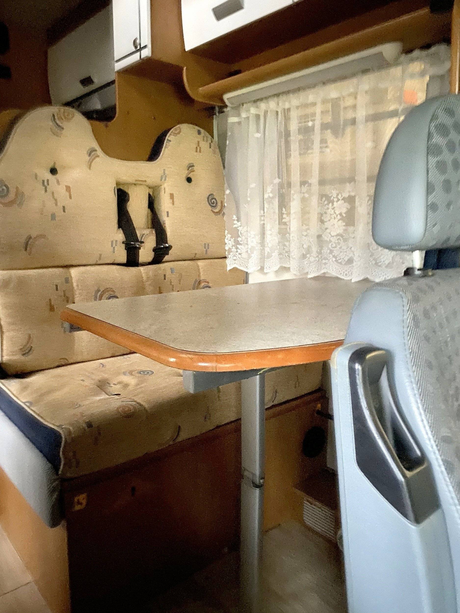 Eura Mobil Transit 2,4 l TDCi 140 ch.