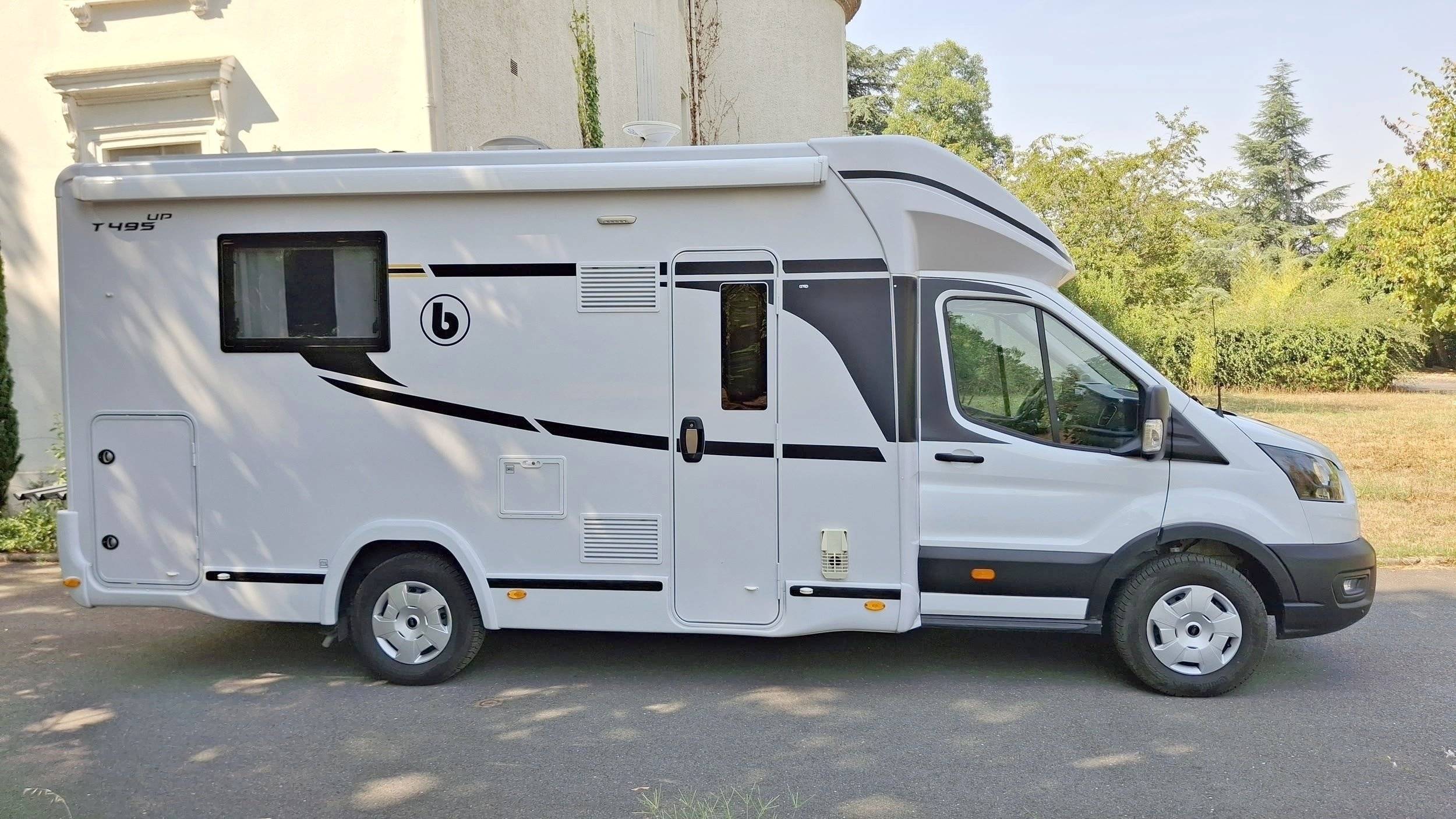 Benimar Tessoro 495UP