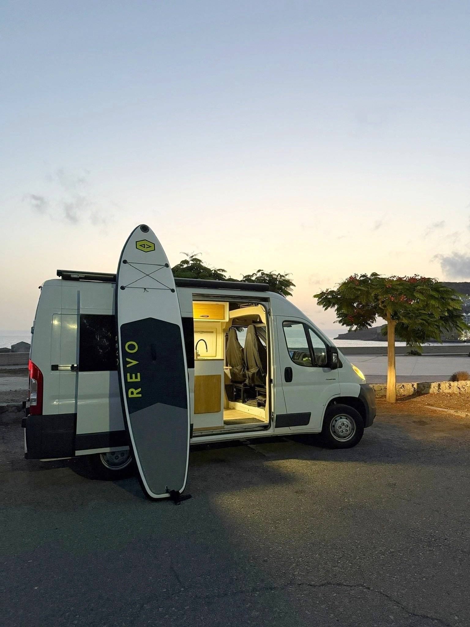 P.L.A. Citroën jumper