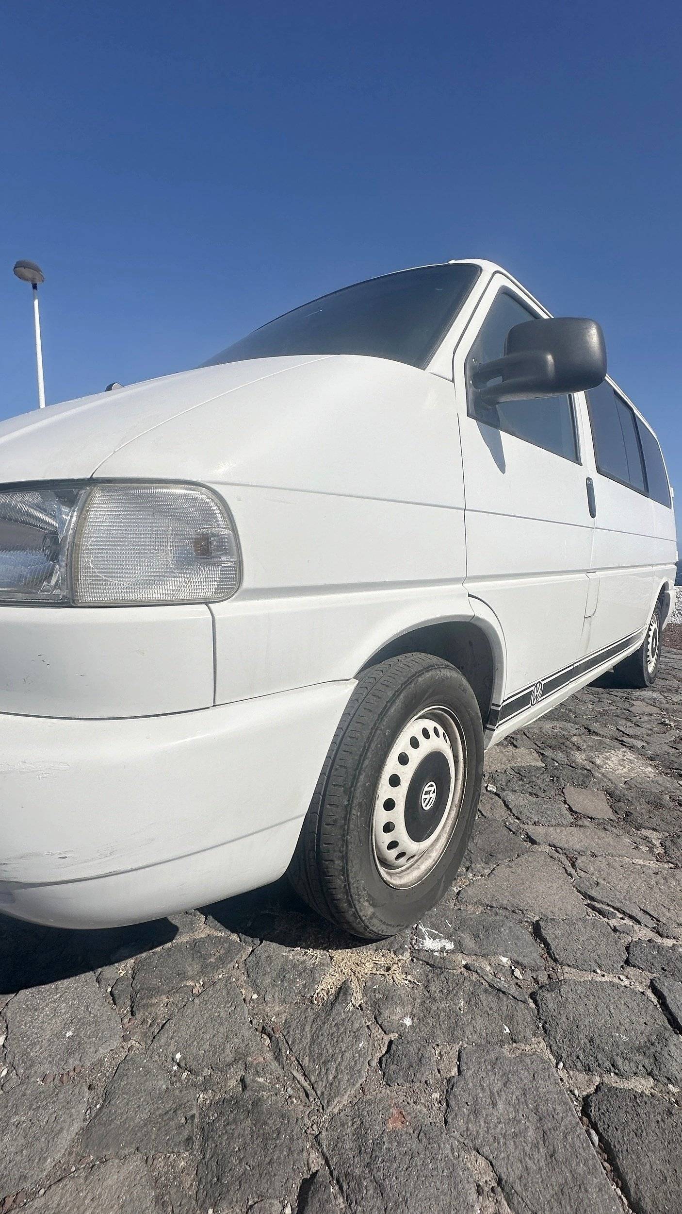 Volkswagen Caravelle