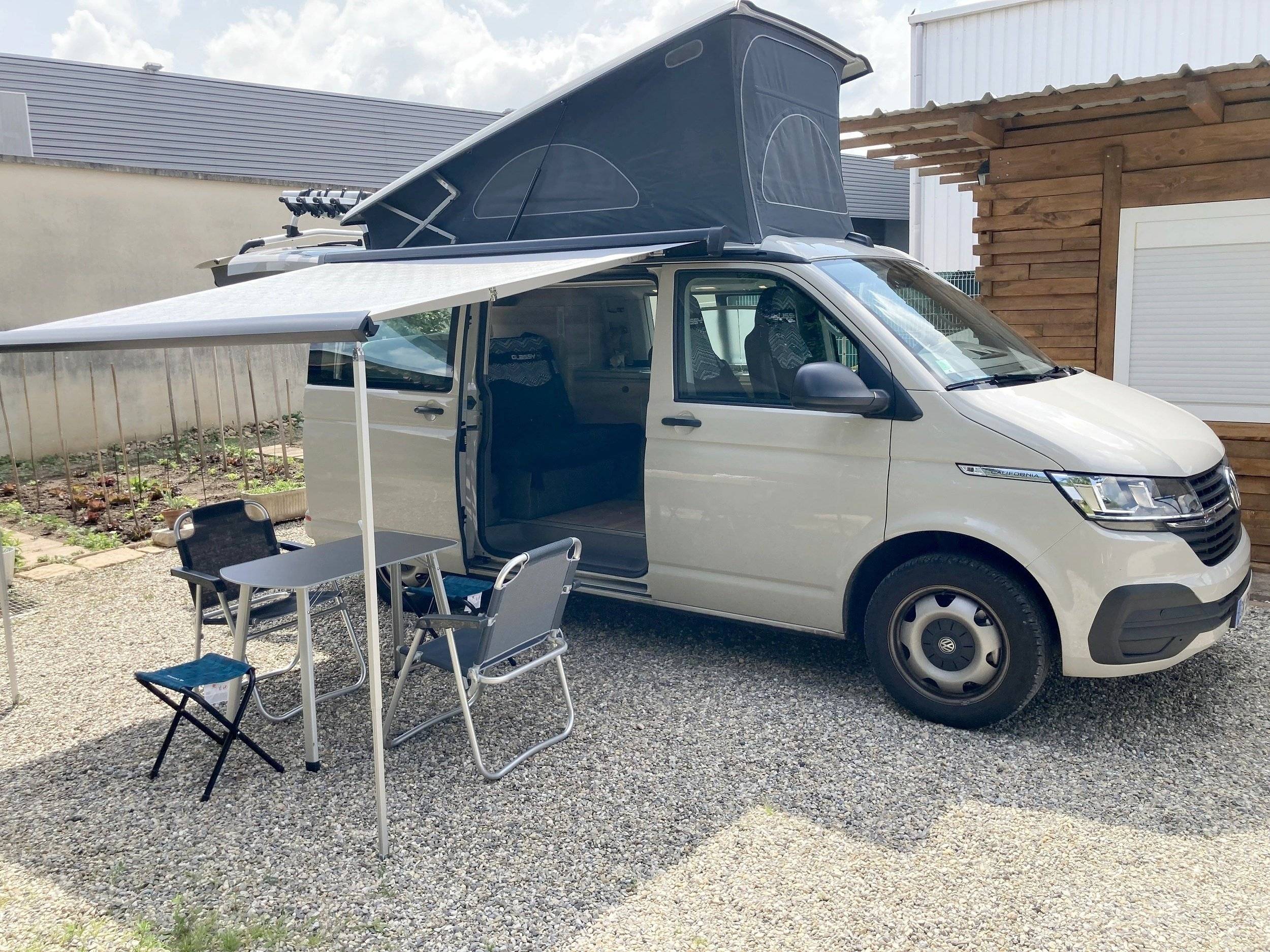 Volkswagen T6.1 California Coast Edition