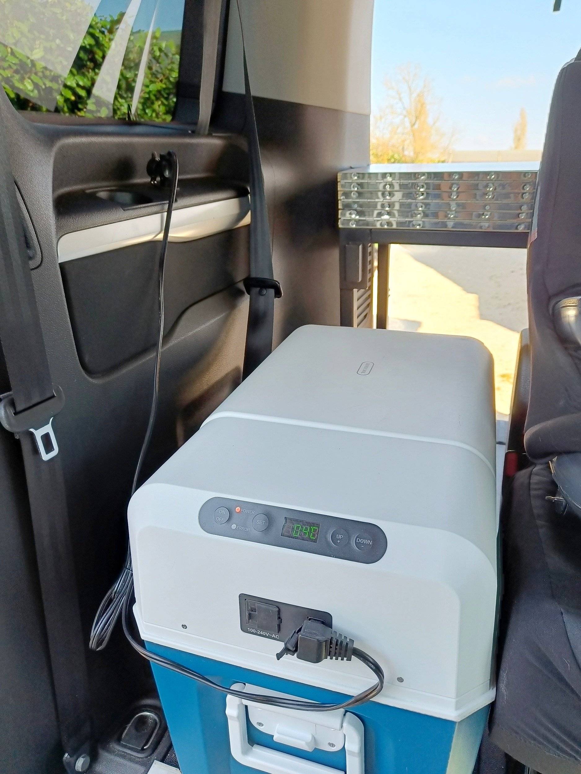 tnt vans Spacetourer 2l 145cv