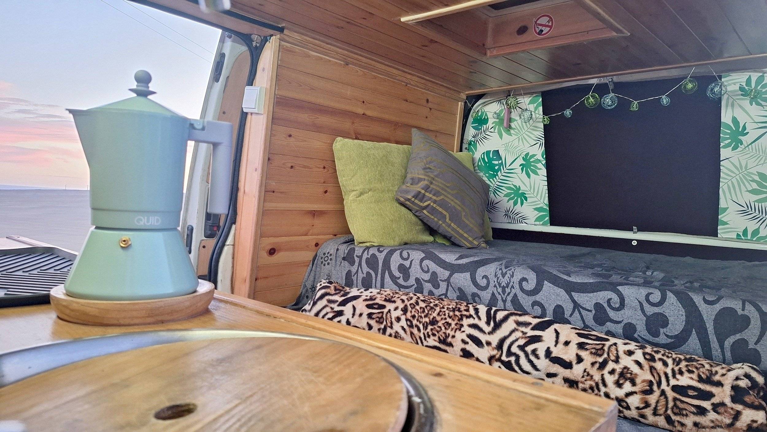 Ilusion TOYOTA HIACE