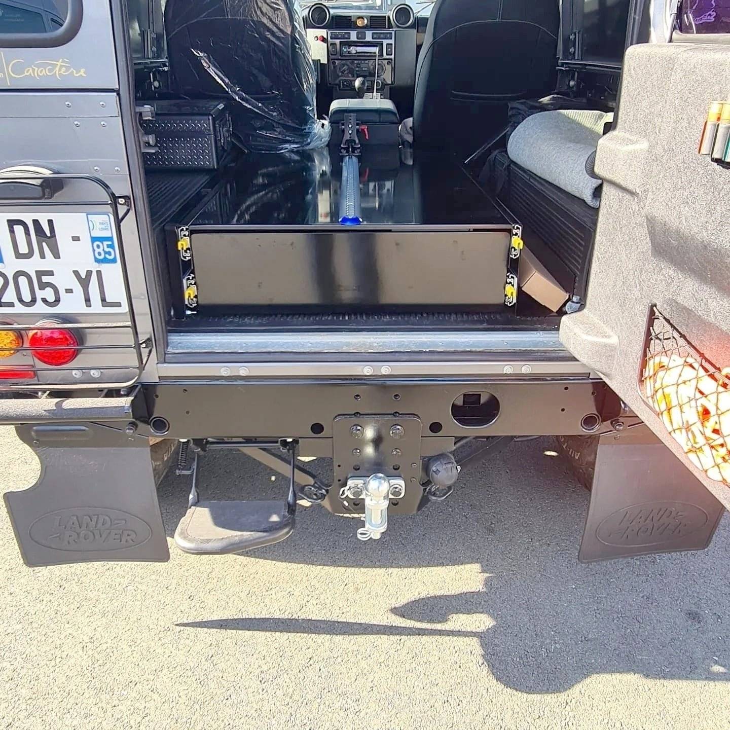 DEFENDER 90 Land Rover