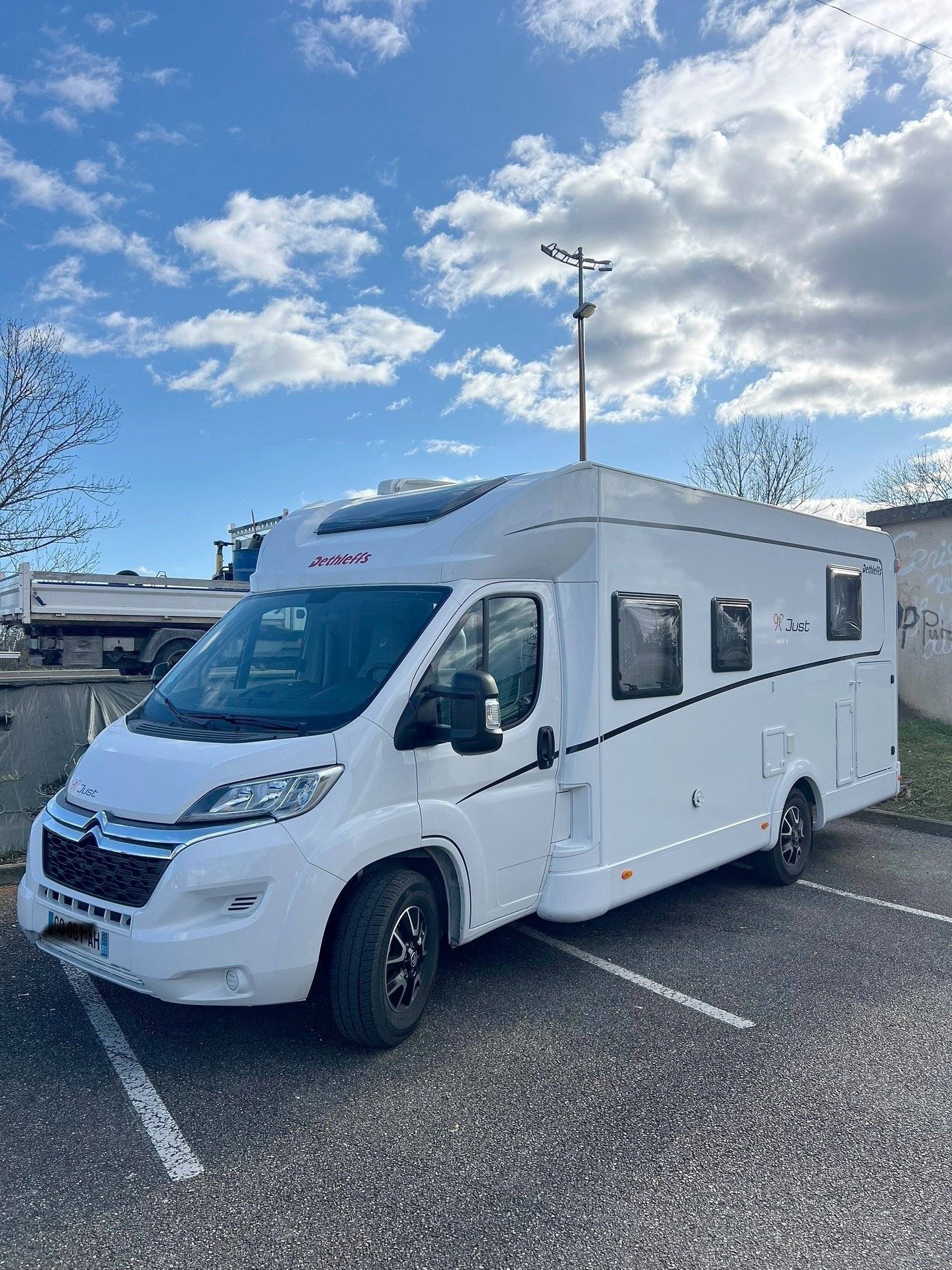 Dethleffs Dethleffs TREND 7057 DBL