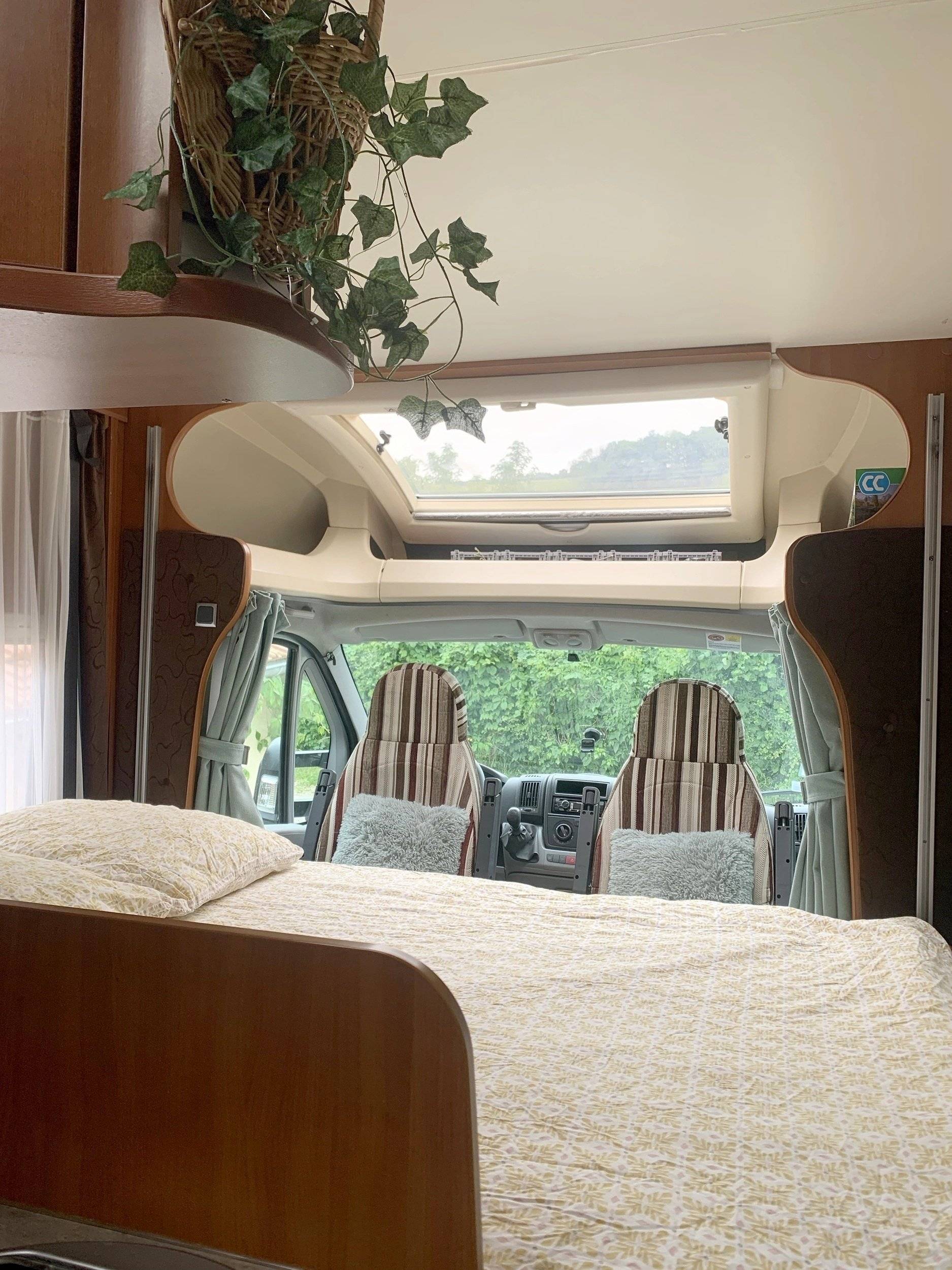 Berth Fiat Fiat ducato - Yescapa