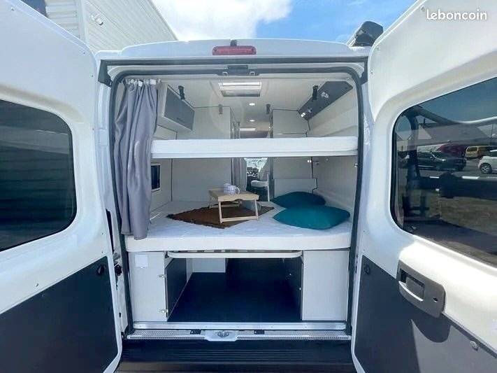 Font Vendôme Font vendôme Leader Van Duo