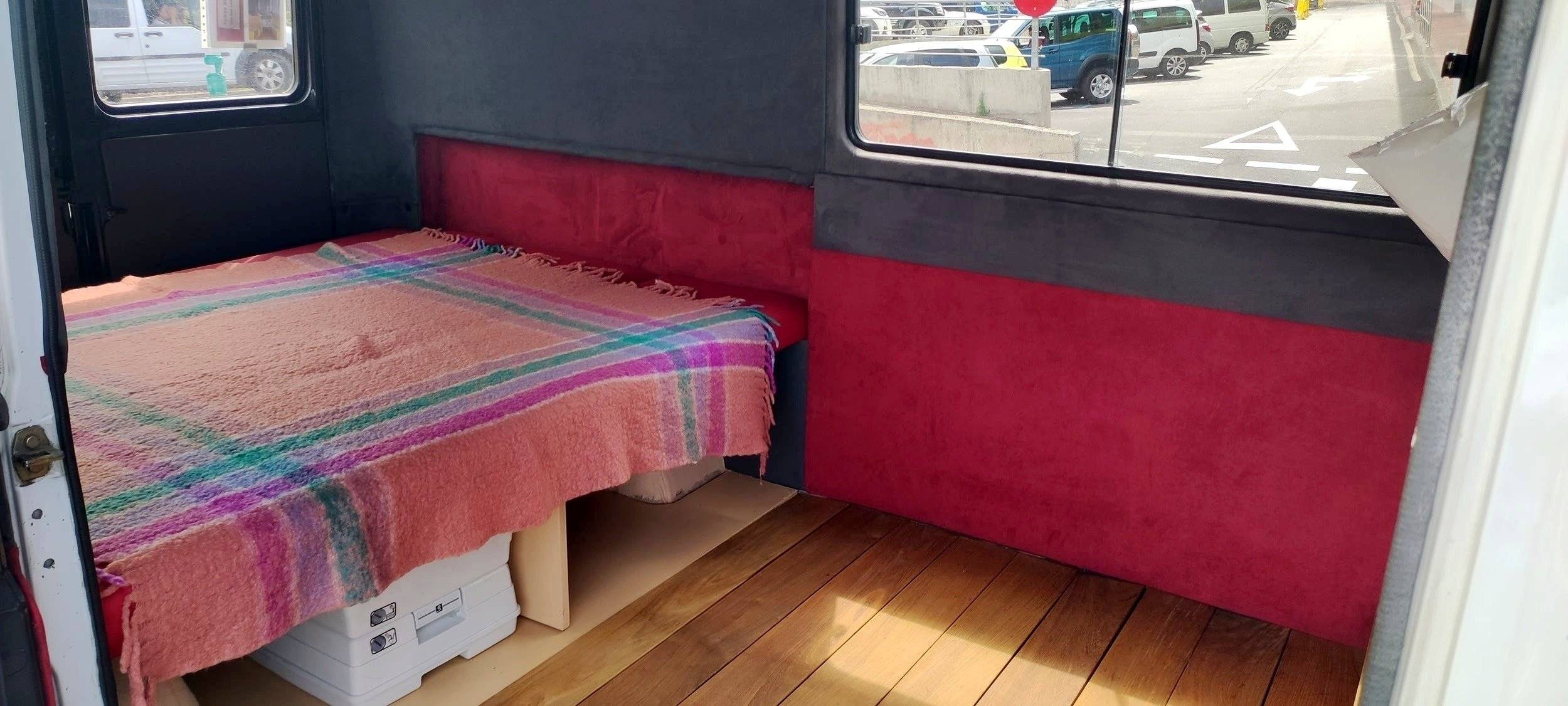 Berth Ford transit nugget - Yescapa