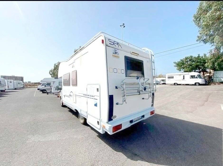 Trigano DINGHI luxury 4G "HAPPY FAMILY" TNF