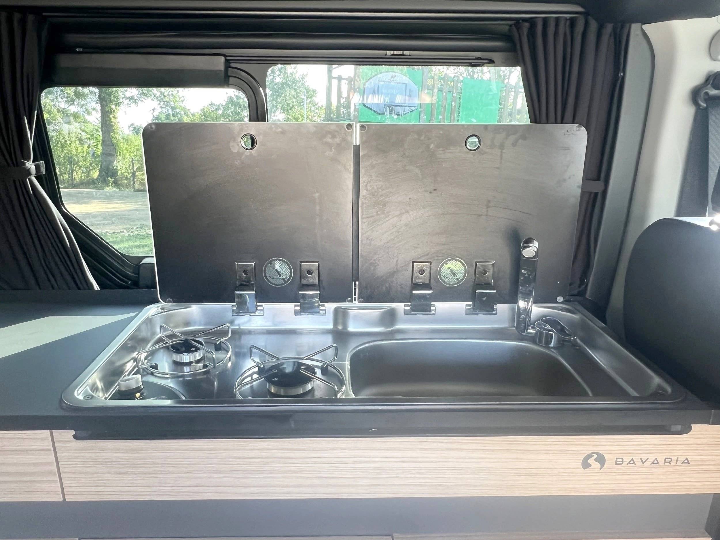 Bavaria Renault Trafic III 2.0L DCI 150CV EDC BVA
