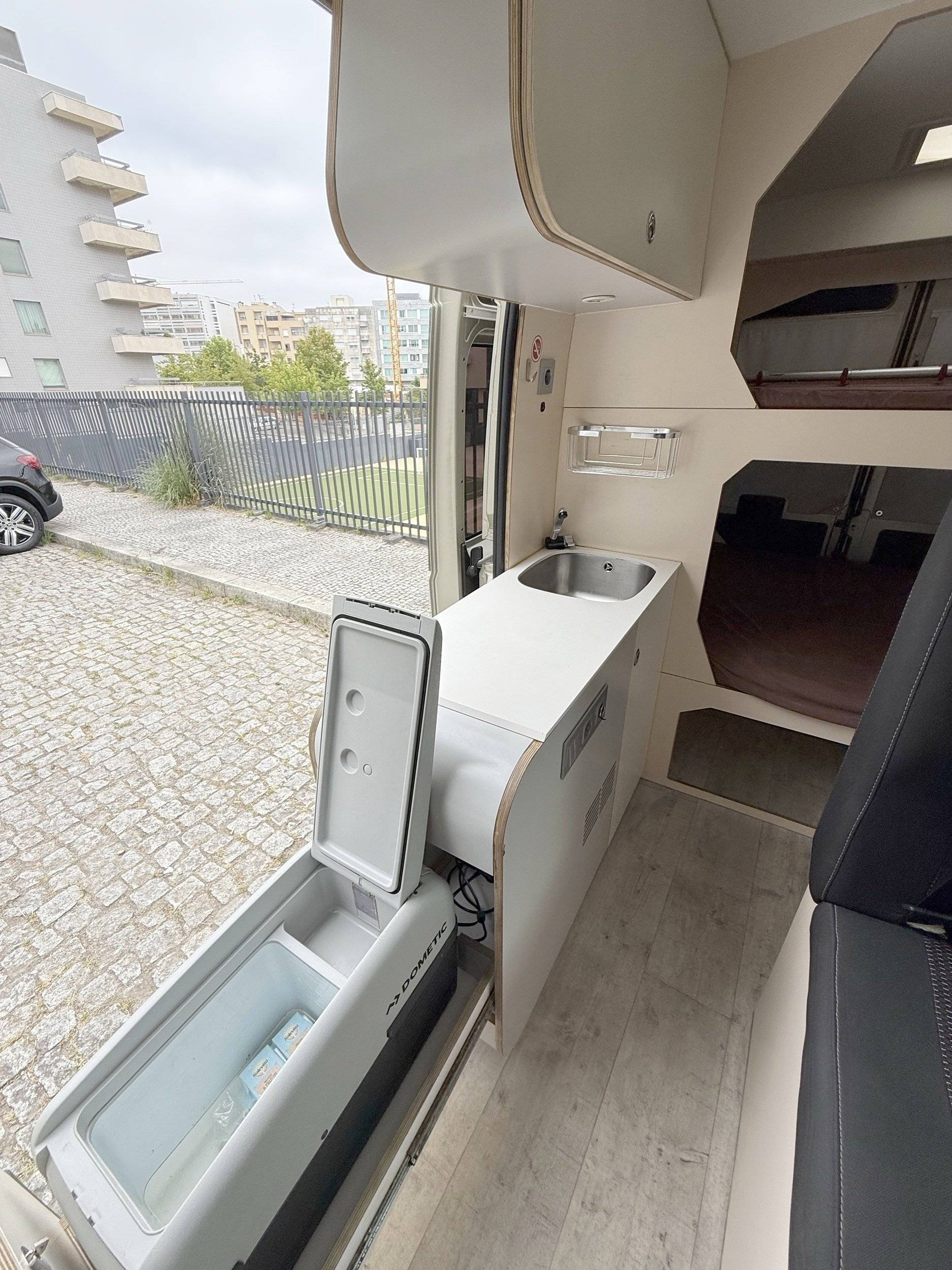 Slaapplaatsen Fiat Ducato 2,0 l 115 ch - Yescapa