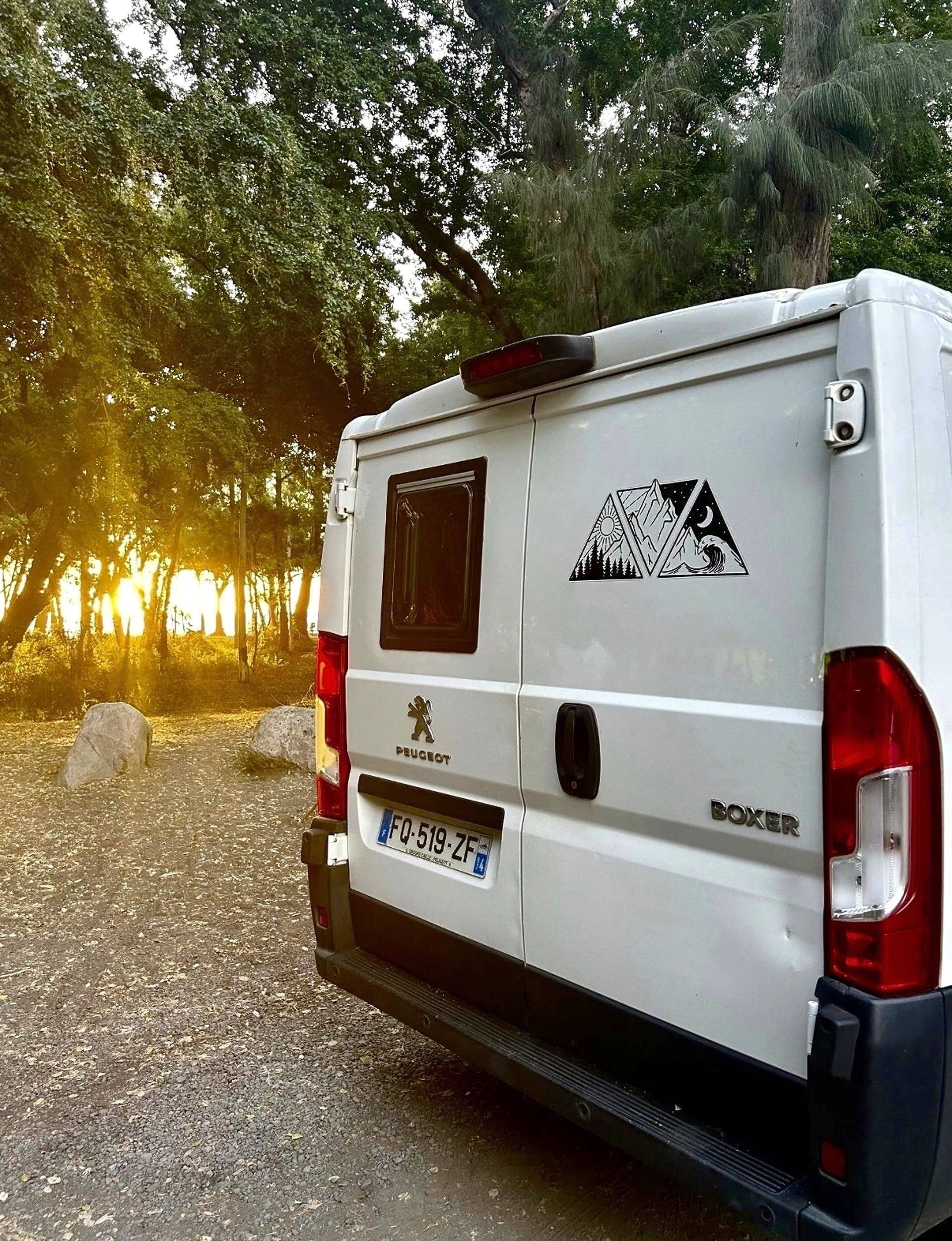 Letti Peugeot Boxer 2,2 l 120 ch. - Yescapa