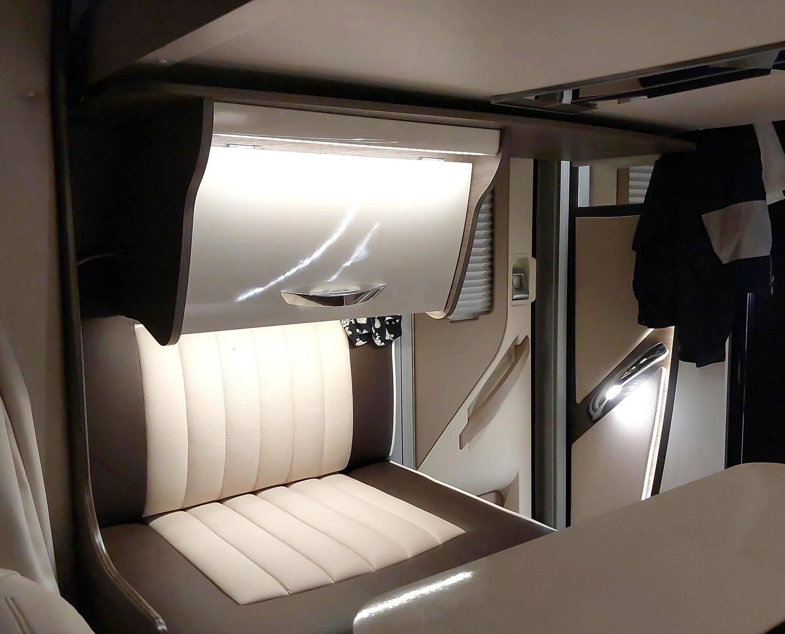 Mclouis Yearling 89G