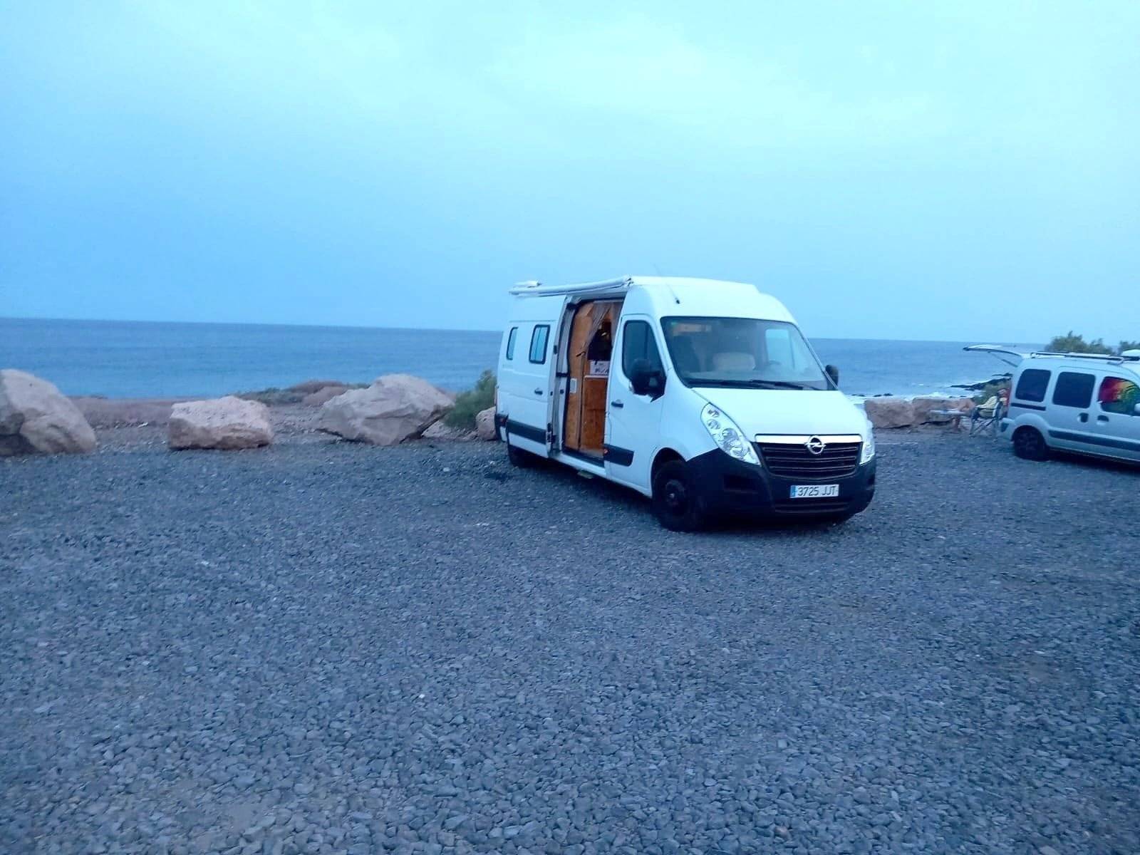 Opel Movano