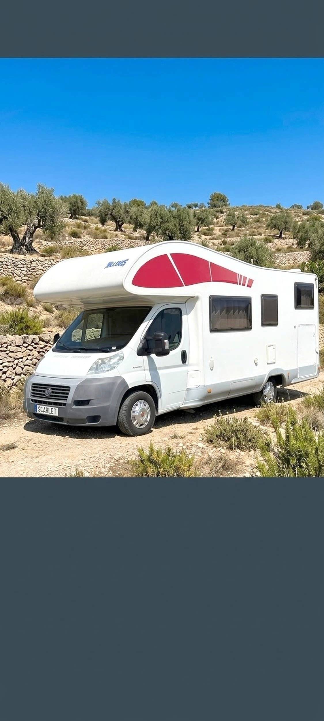 Vista del vehículo ángulo delantero Iveco iveco - Yescapa