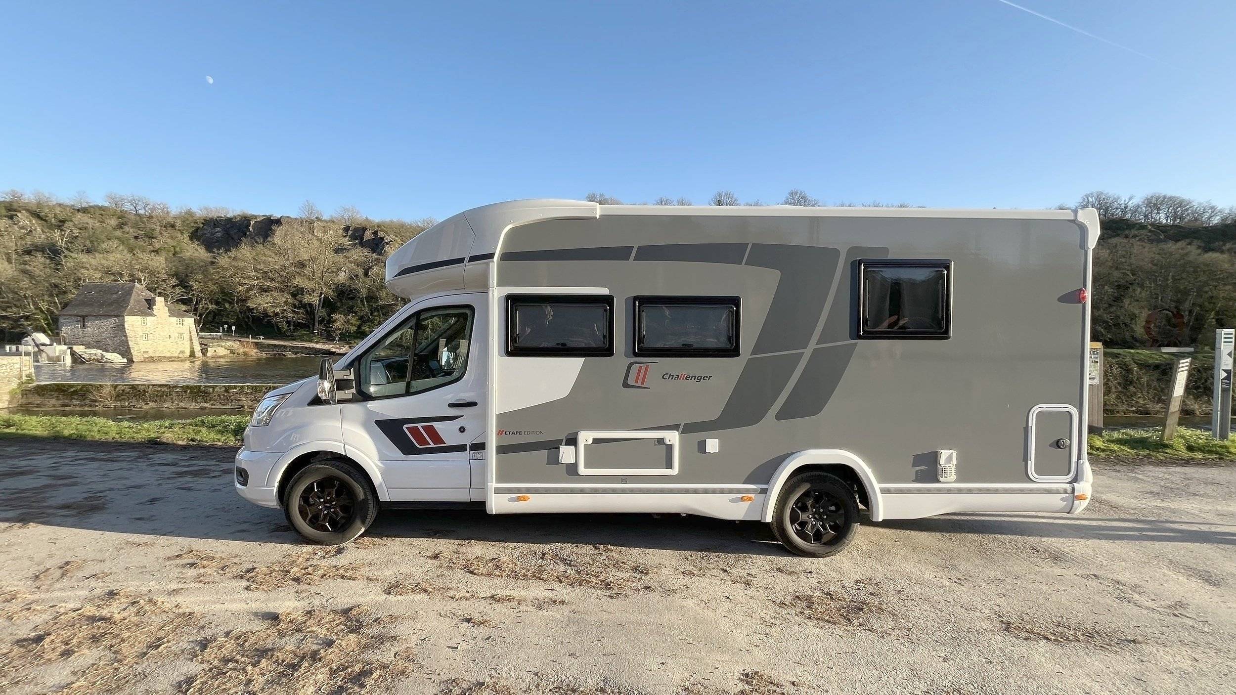 Challenger Challenger 328 Etape Edition